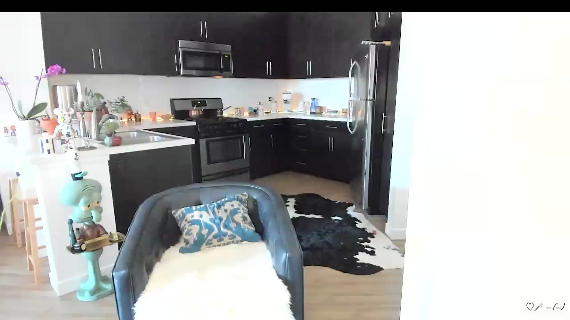 Gallery image thumbnail from litty's myfreecams stream on, 08/23/2026, 19:18 image 17 of 20