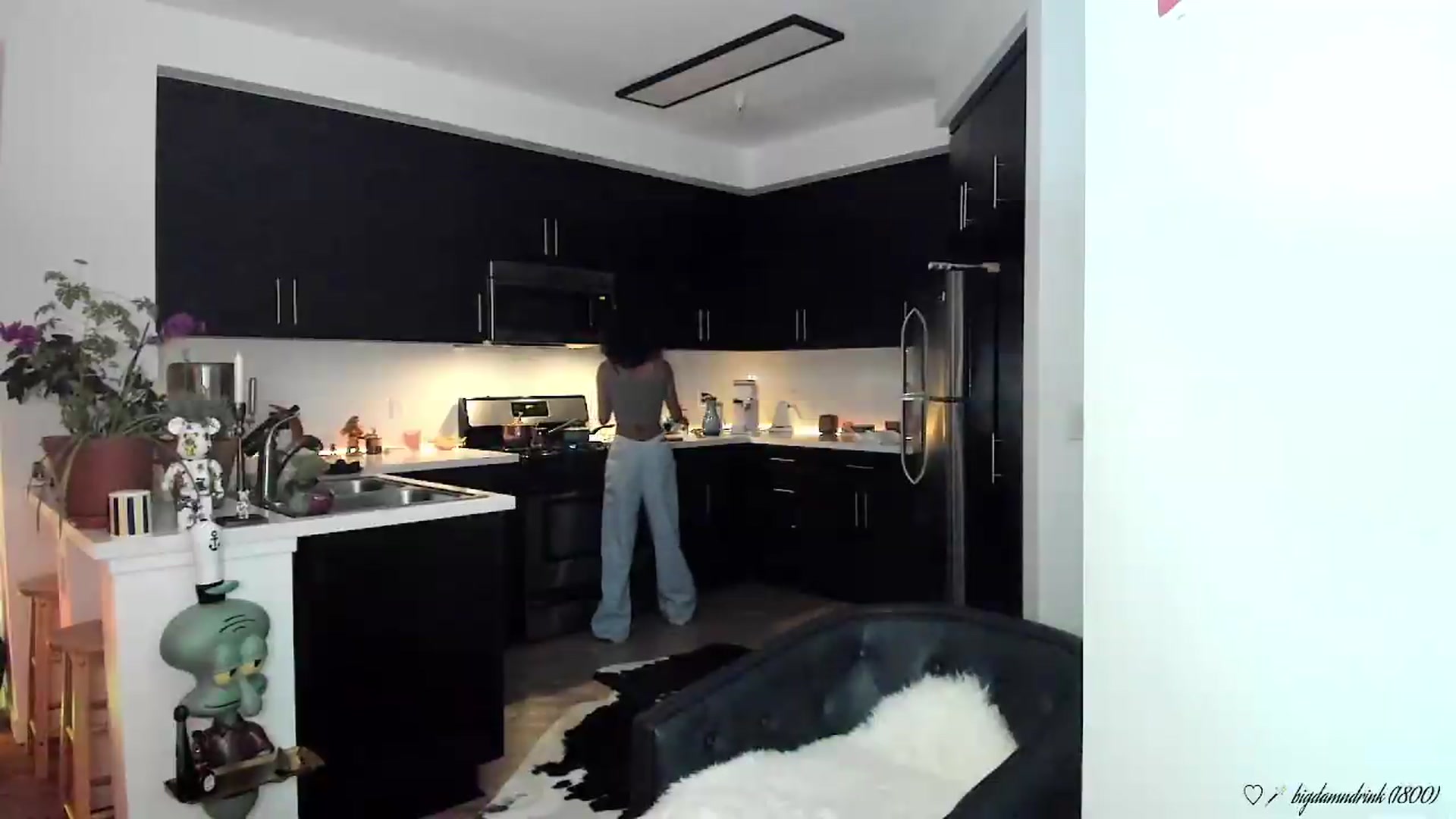 Gallery image thumbnail from litty's myfreecams stream on, 08/24/2026, 05:10 image 16 of 20
