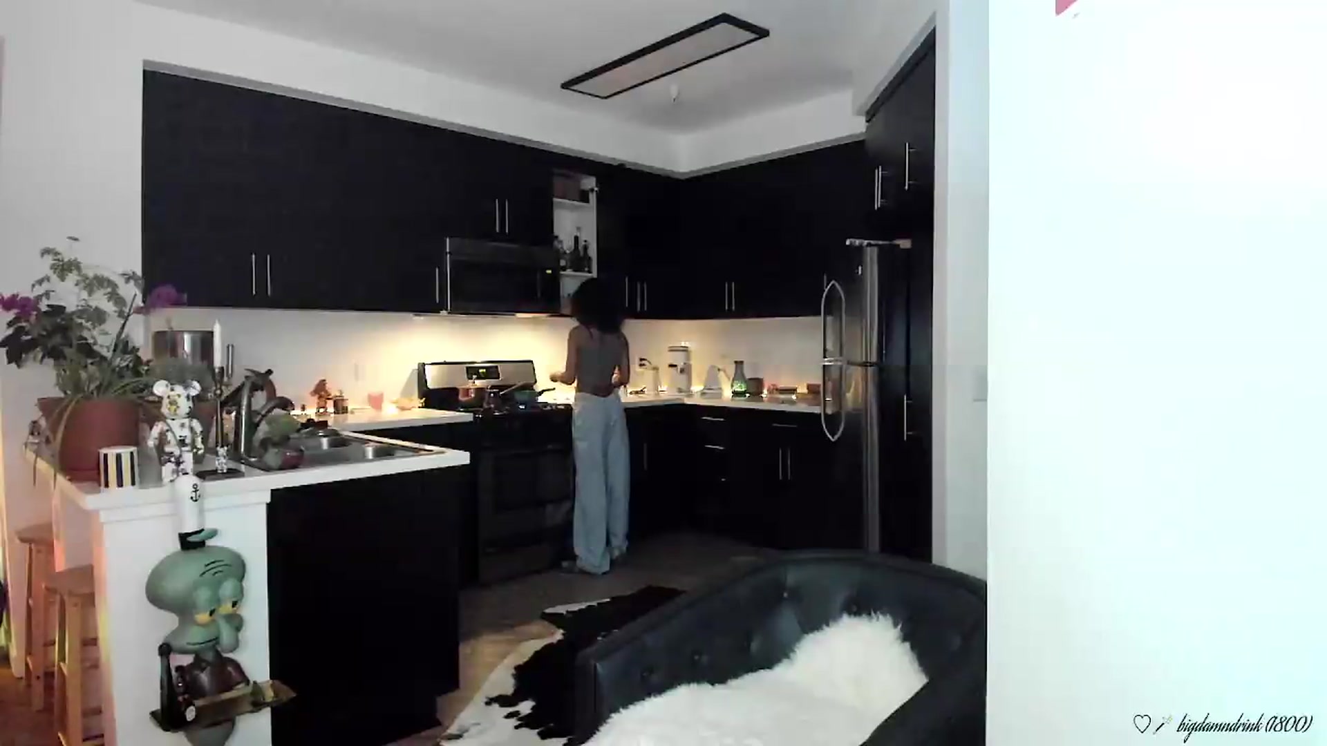 Gallery image thumbnail from litty's myfreecams stream on, 08/24/2026, 05:10 image 15 of 20
