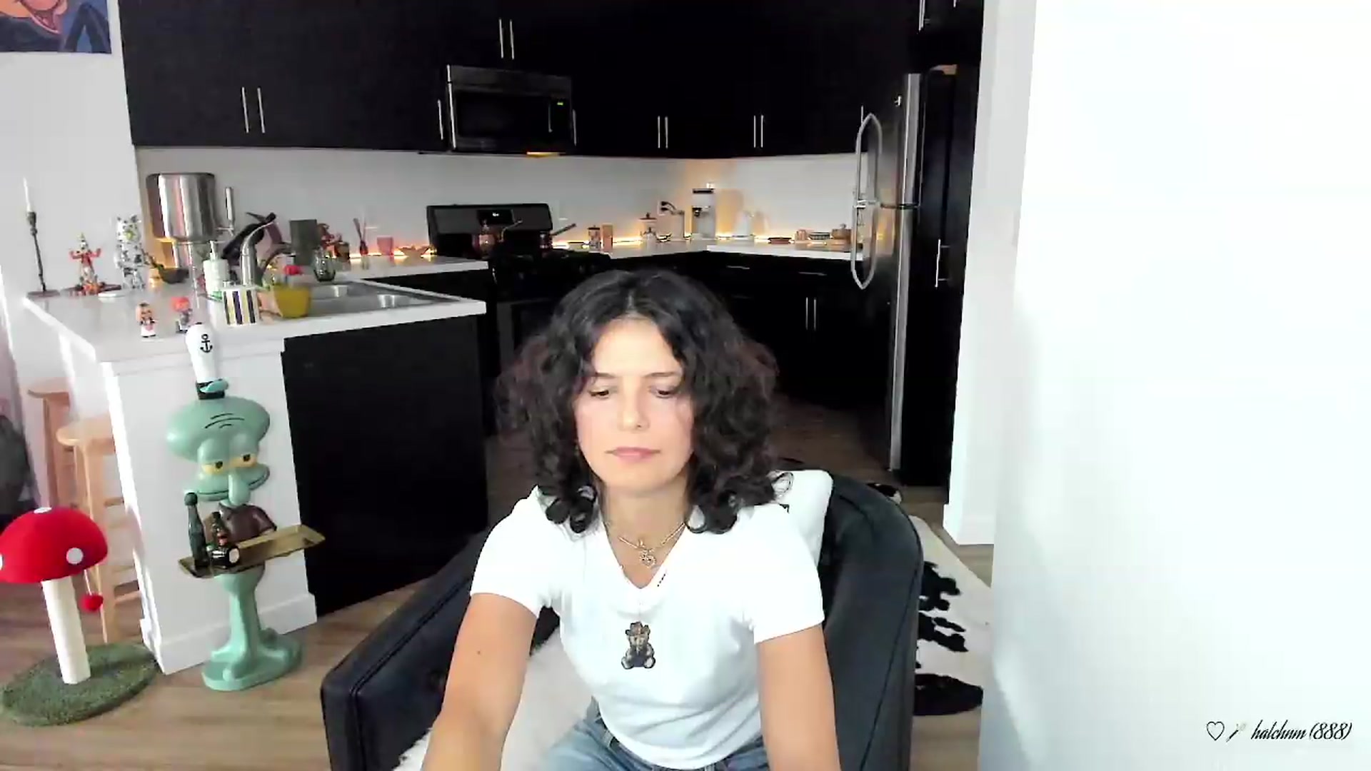 Gallery image thumbnail from litty's myfreecams stream on, 09/04/2026, 03:43 image 5 of 20