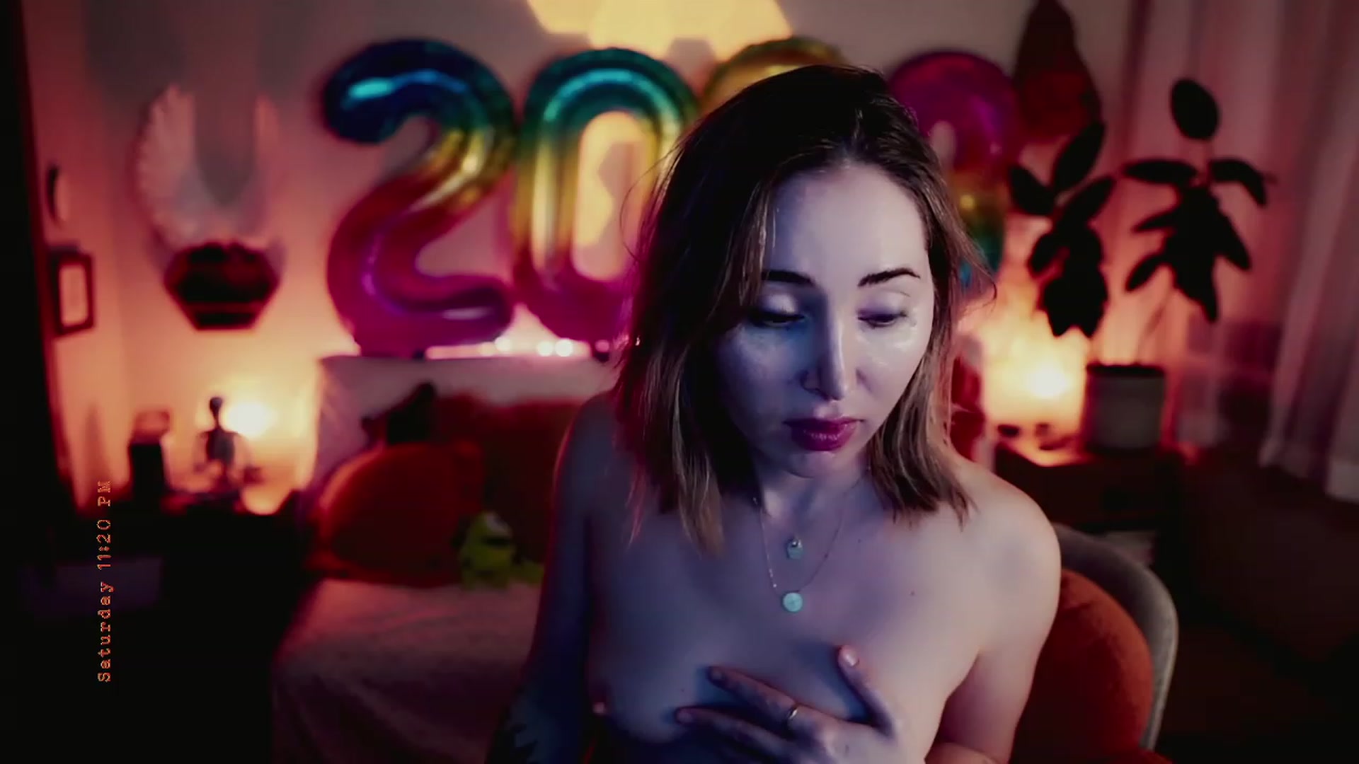 Gallery image thumbnail from livibot's myfreecams stream on, 01/01/2023, 08:07 image 4 of 20