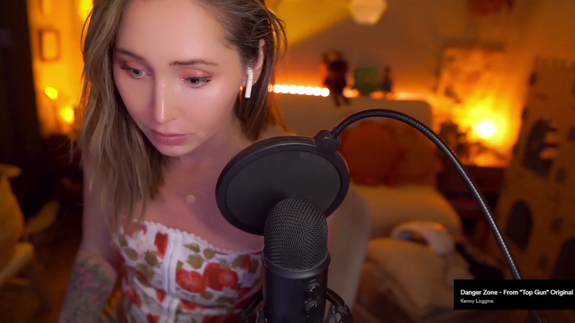 Gallery image thumbnail from livibot's myfreecams stream on, 09/11/2023, 03:37 image 1 of 20