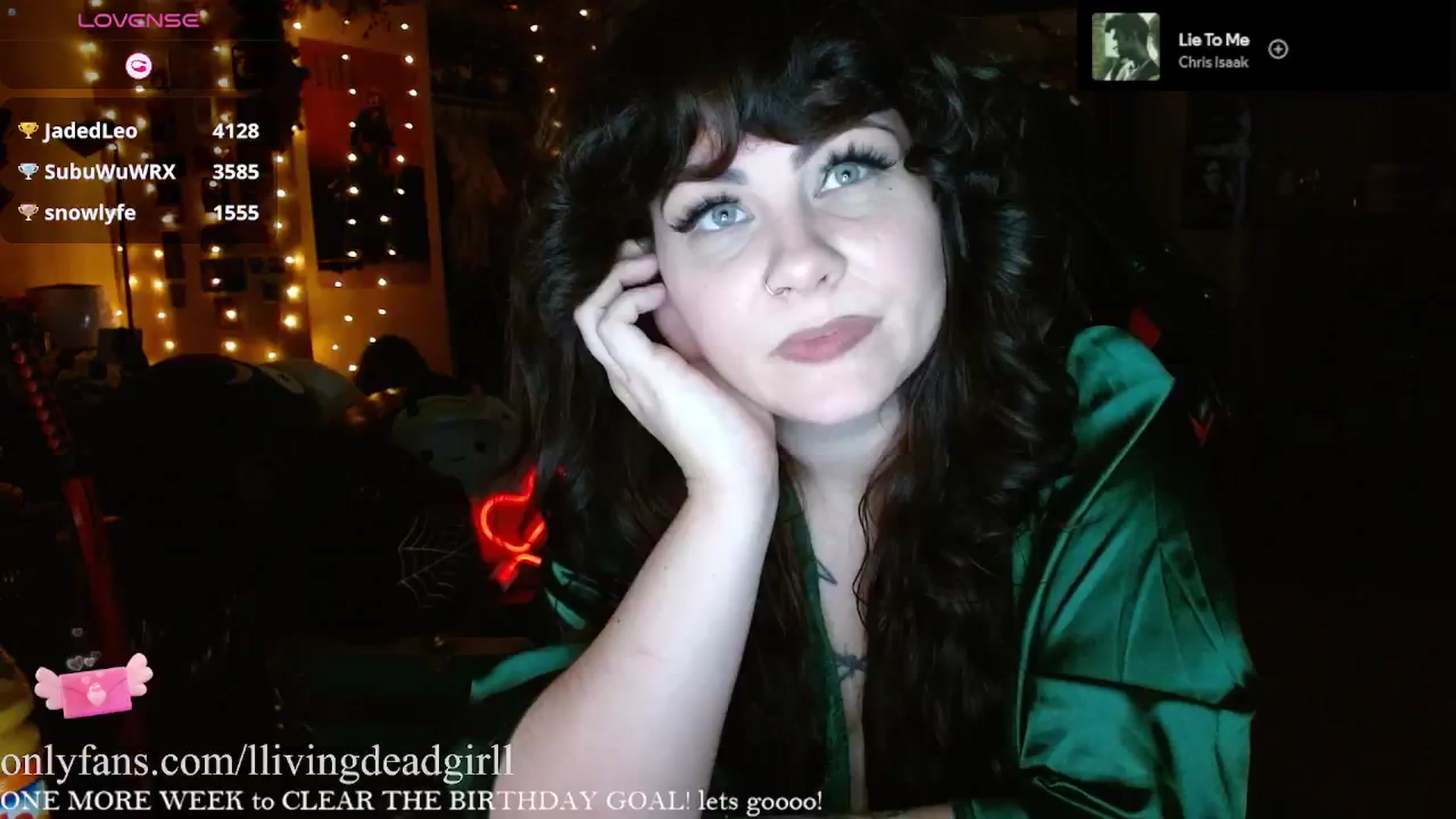 Gallery image thumbnail from livingdgirll's myfreecams stream on, 01/11/2025, 09:37 image 19 of 20