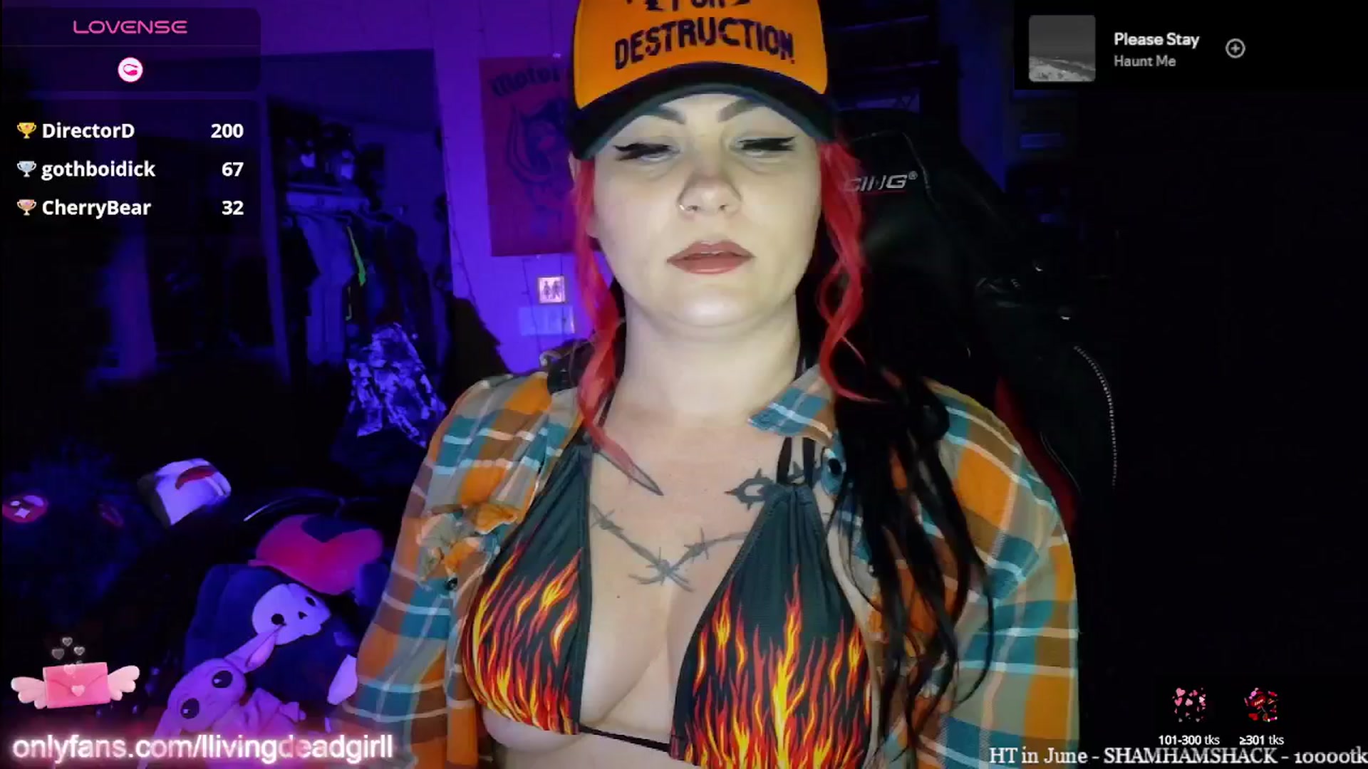 Gallery image thumbnail from livingdgirll's myfreecams stream on, 06/25/2025, 07:01 image 19 of 20