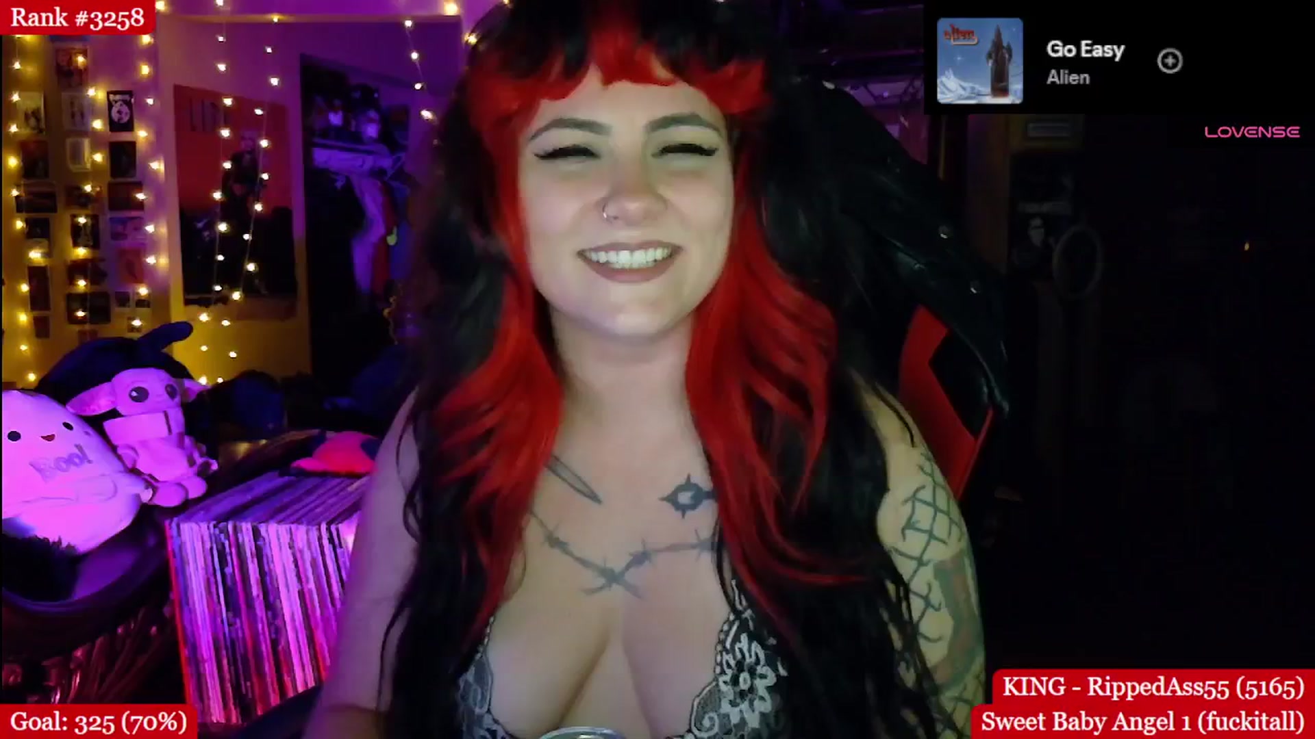 Gallery image thumbnail from livingdgirll's myfreecams stream on, 07/27/2025, 08:51 image 5 of 20