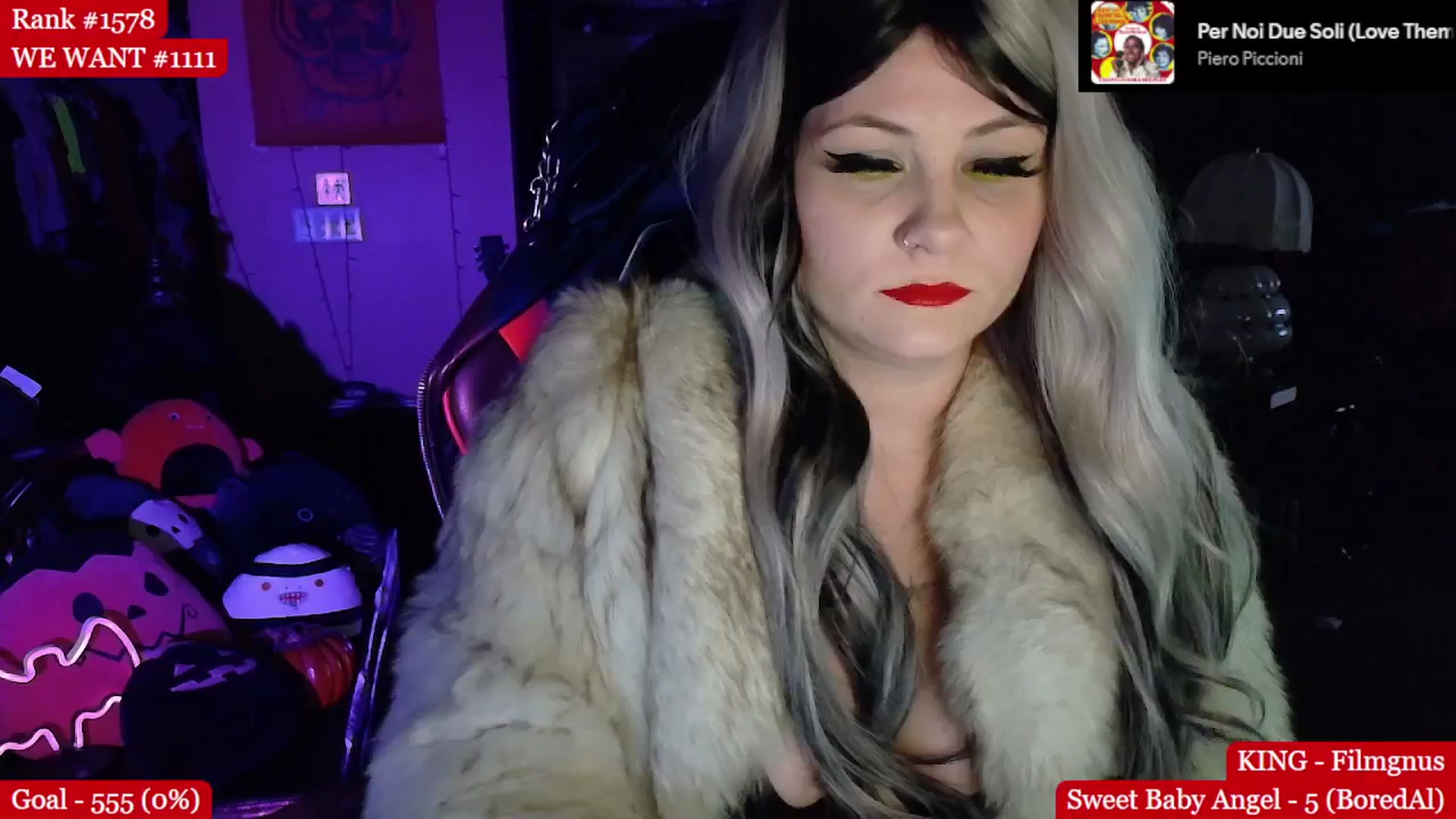 Gallery image thumbnail from livingdgirll's myfreecams stream on, 10/29/2025, 06:00 image 8 of 20