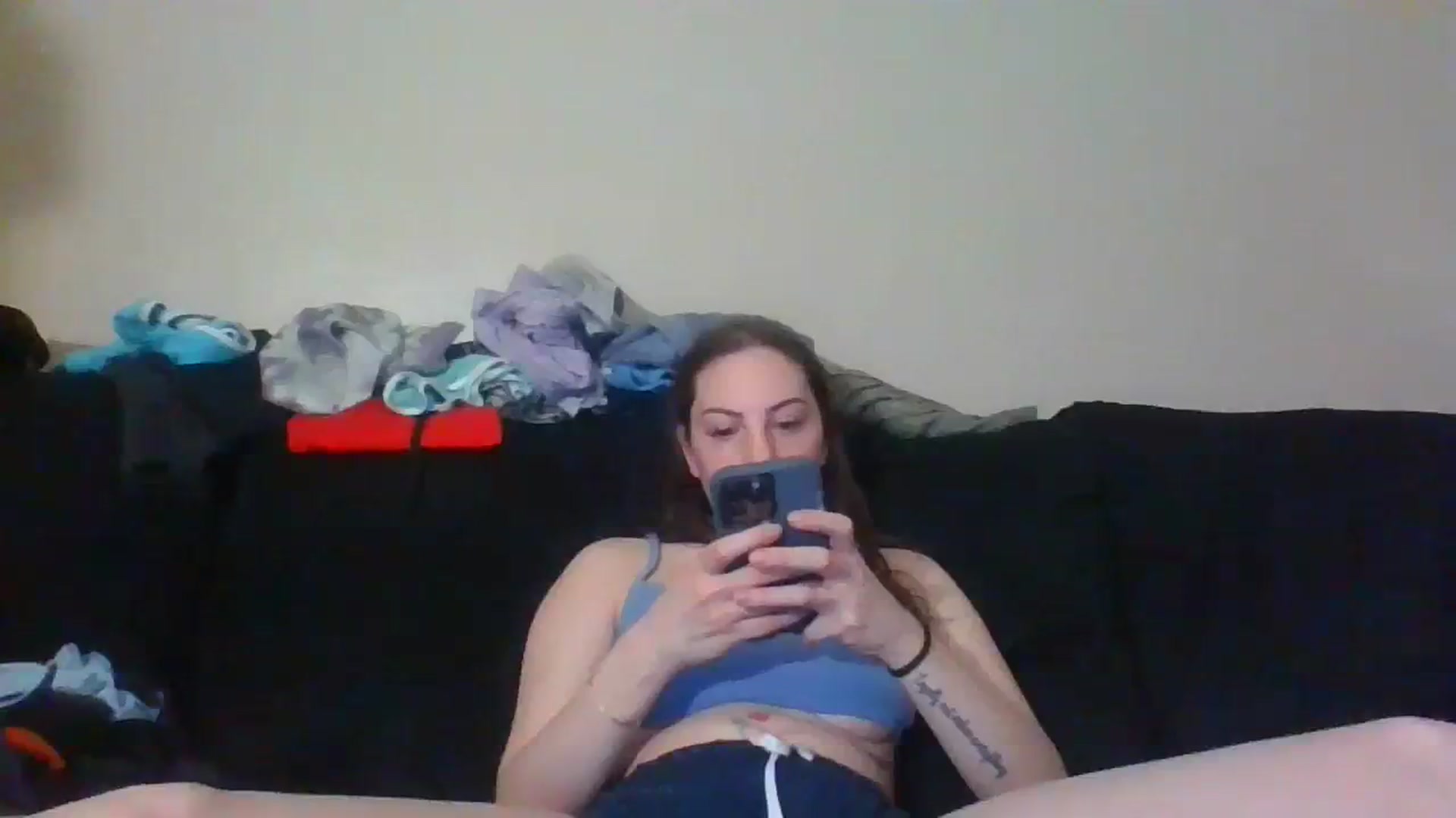 Gallery image thumbnail from livtyler's myfreecams stream on, 12/12/2023, 09:03 image 11 of 20
