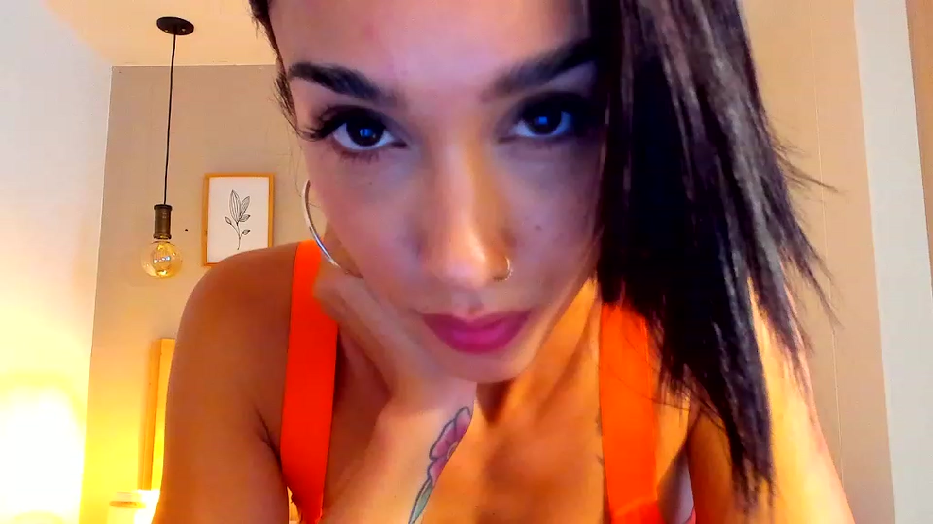 Gallery image thumbnail from lizzieSteele's myfreecams stream on, 02/11/2024, 21:44 image 20 of 20
