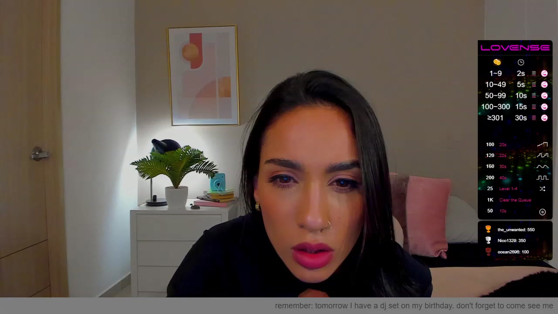 Gallery image thumbnail from lizzie_Steele's myfreecams stream on, 07/14/2023, 24:19 image 6 of 20