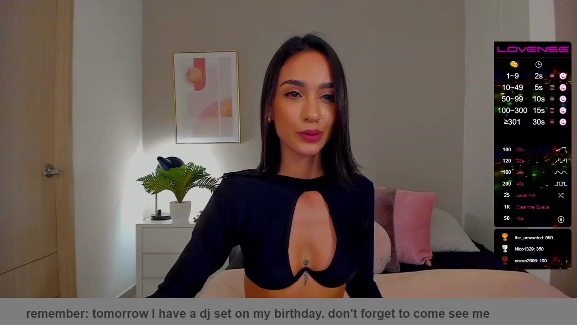 Gallery image thumbnail from lizzie_Steele's myfreecams stream on, 07/14/2023, 24:19 image 19 of 20
