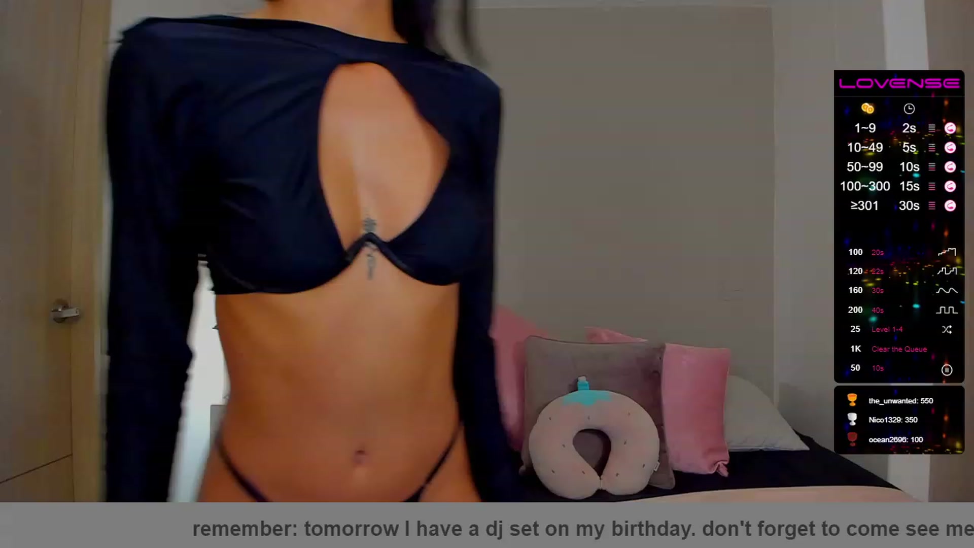 Gallery image thumbnail from lizzie_Steele's myfreecams stream on, 07/14/2023, 24:19 image 17 of 20