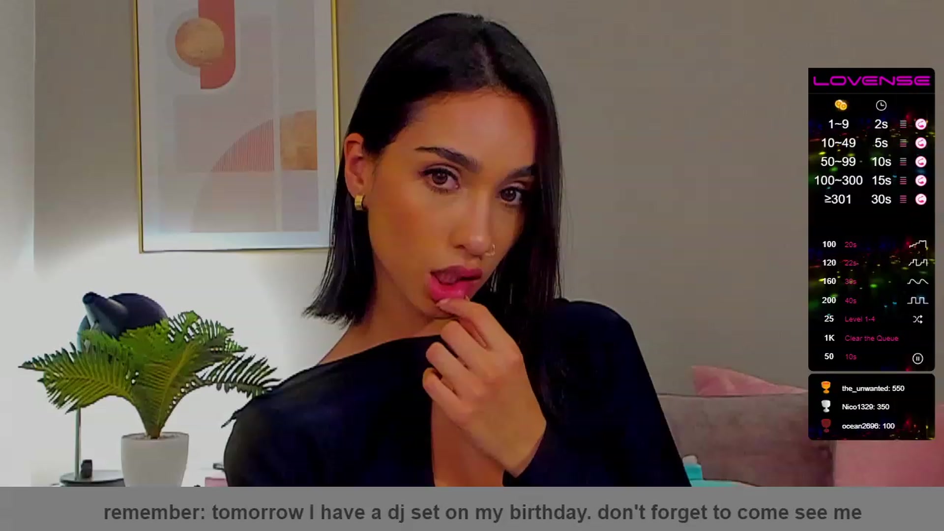 Gallery image thumbnail from lizzie_Steele's myfreecams stream on, 07/14/2023, 24:19 image 10 of 20