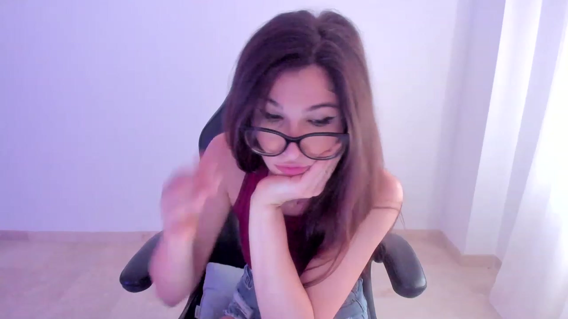 Gallery image thumbnail from llamatell's myfreecams stream on, 07/24/2023, 07:21 image 10 of 20