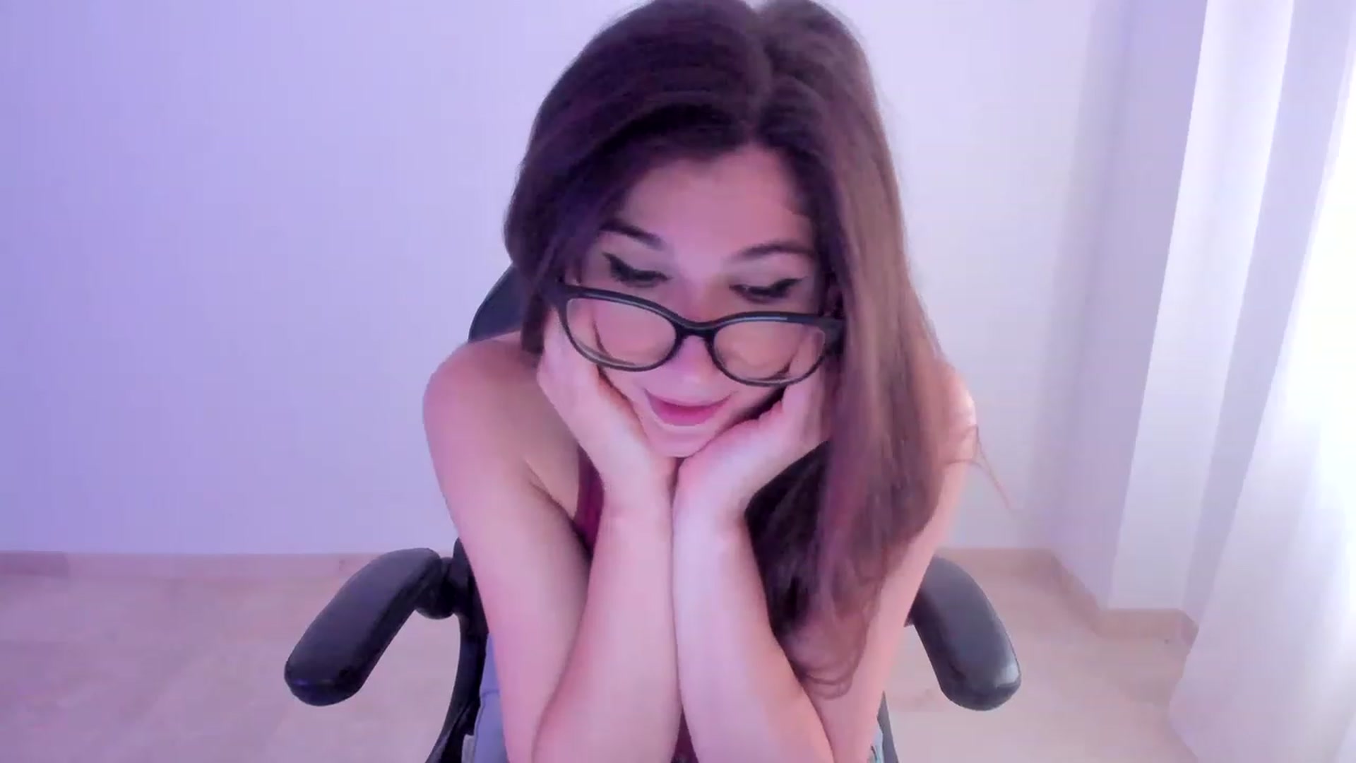 Gallery image thumbnail from llamatell's myfreecams stream on, 07/24/2023, 07:21 image 9 of 20