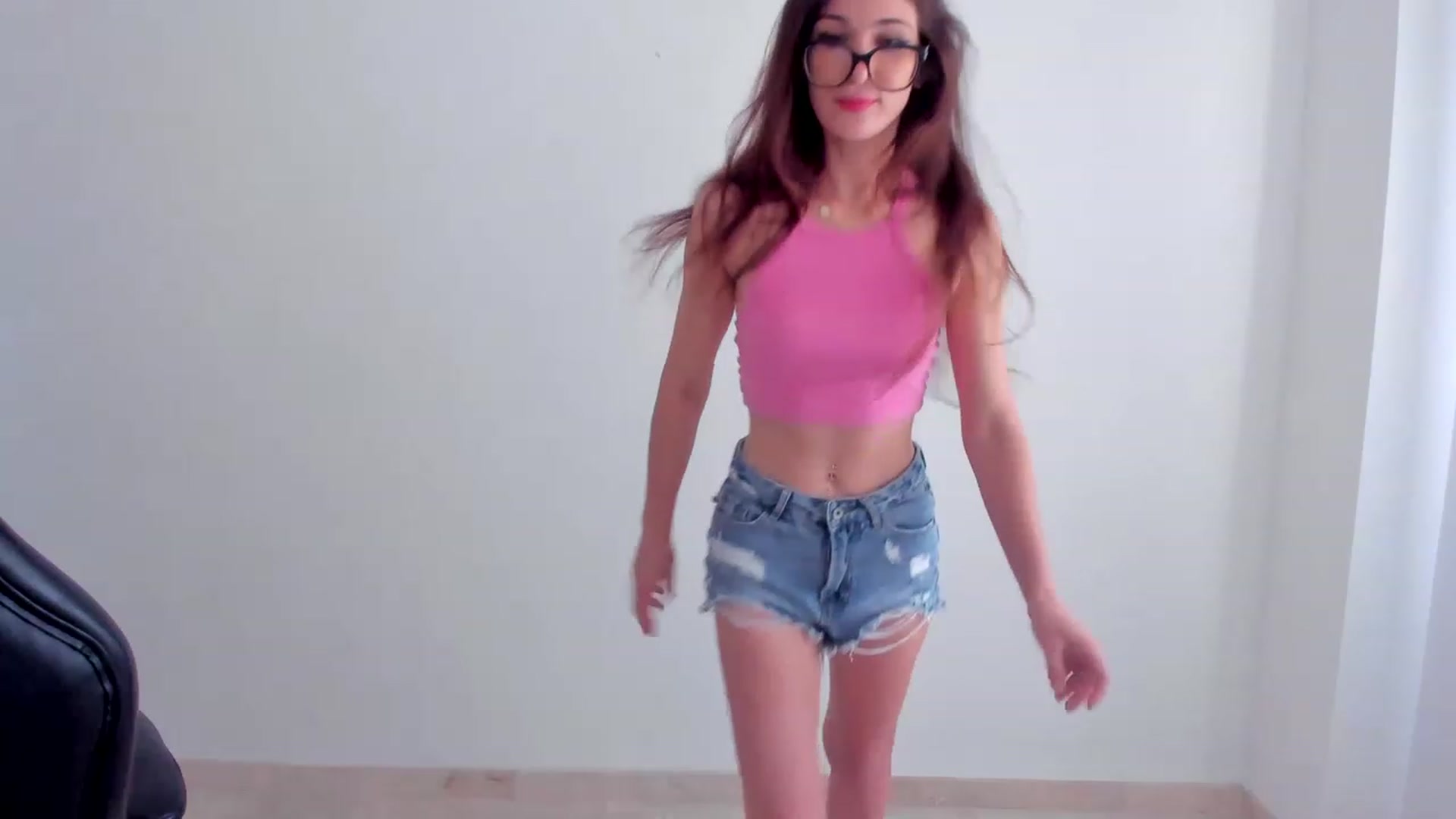 Gallery image thumbnail from llamatell's myfreecams stream on, 07/29/2023, 08:35 image 6 of 20