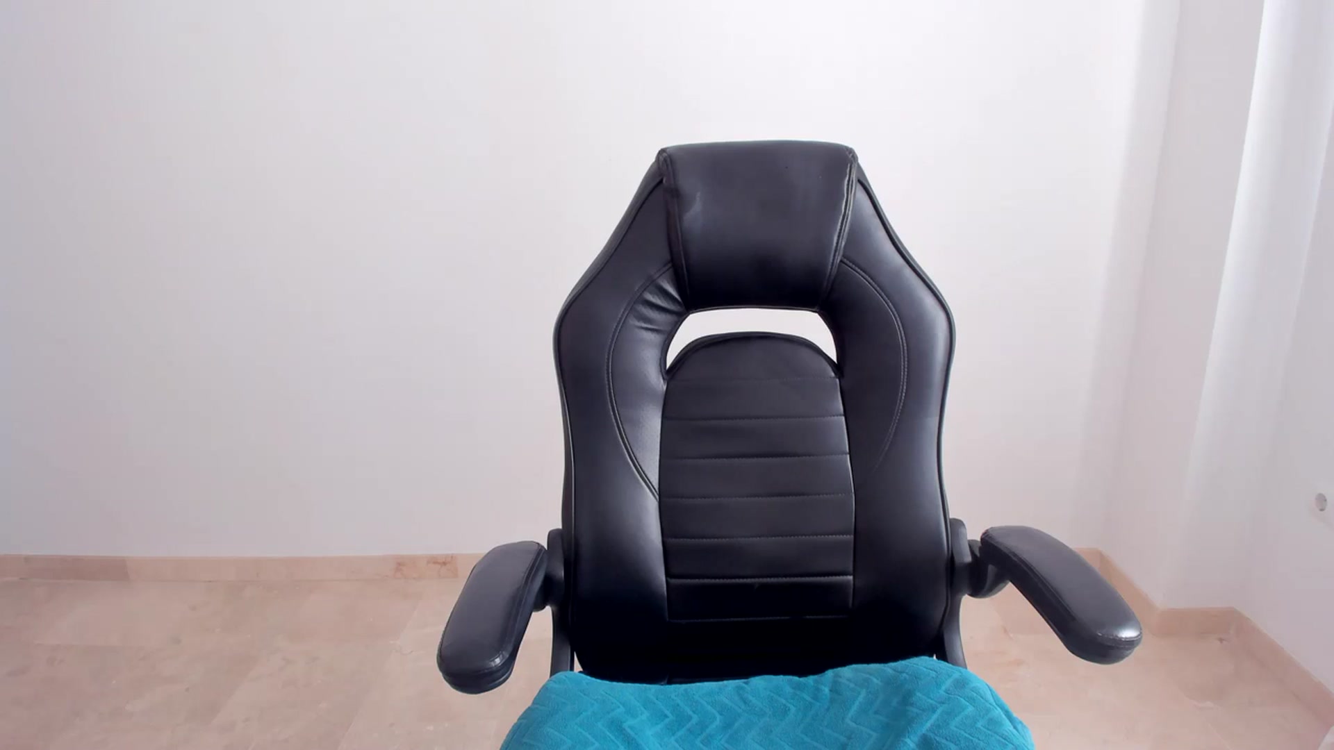 Gallery image thumbnail from llamatell's myfreecams stream on, 08/05/2023, 09:12 image 18 of 20