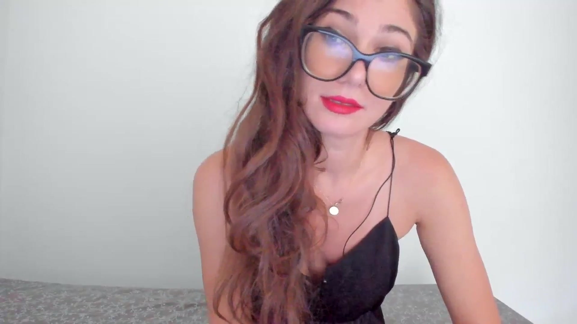Gallery image thumbnail from llamatell's myfreecams stream on, 08/17/2023, 07:41 image 13 of 20