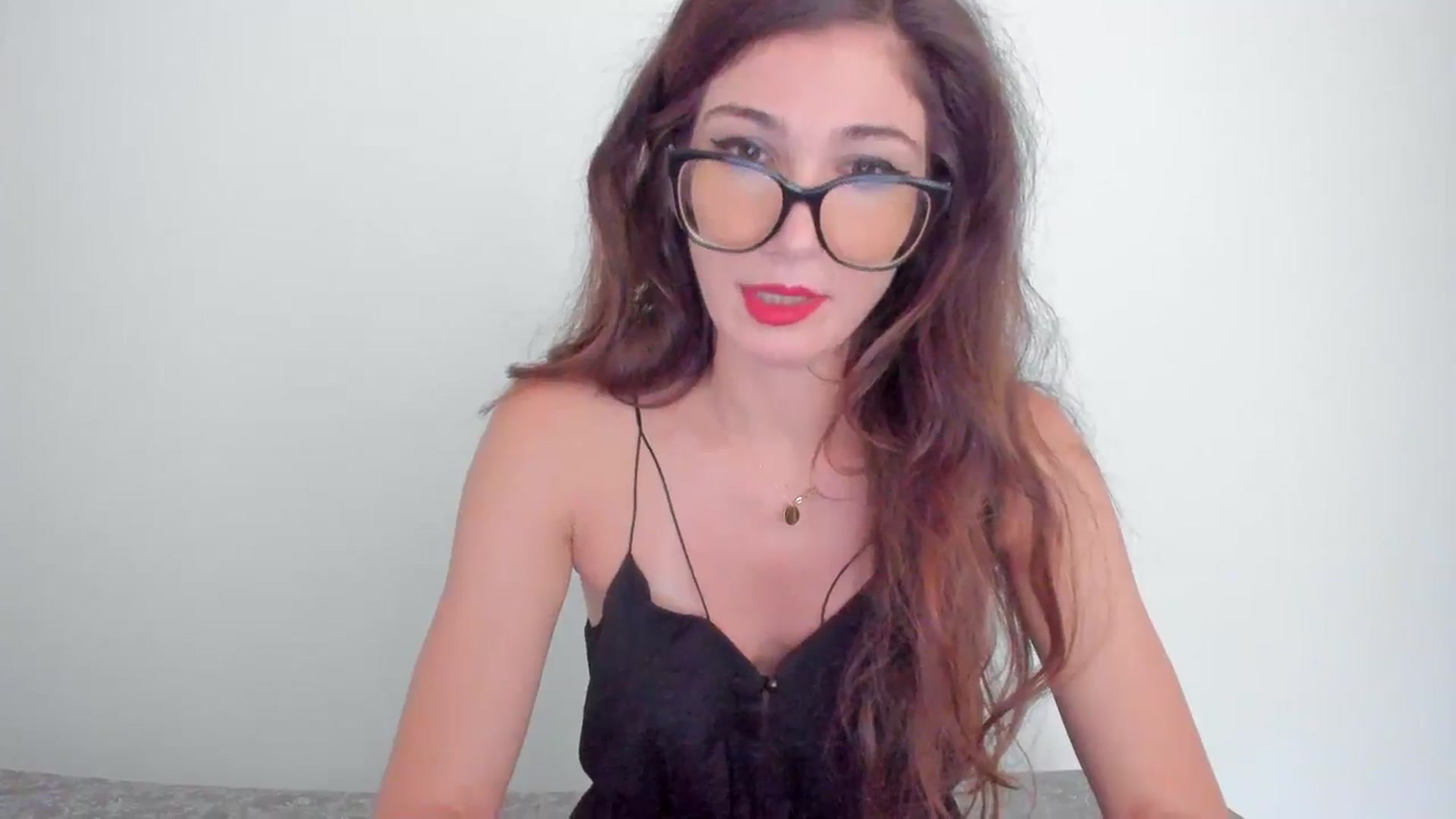 Gallery image thumbnail from llamatell's myfreecams stream on, 08/17/2023, 07:41 image 9 of 20