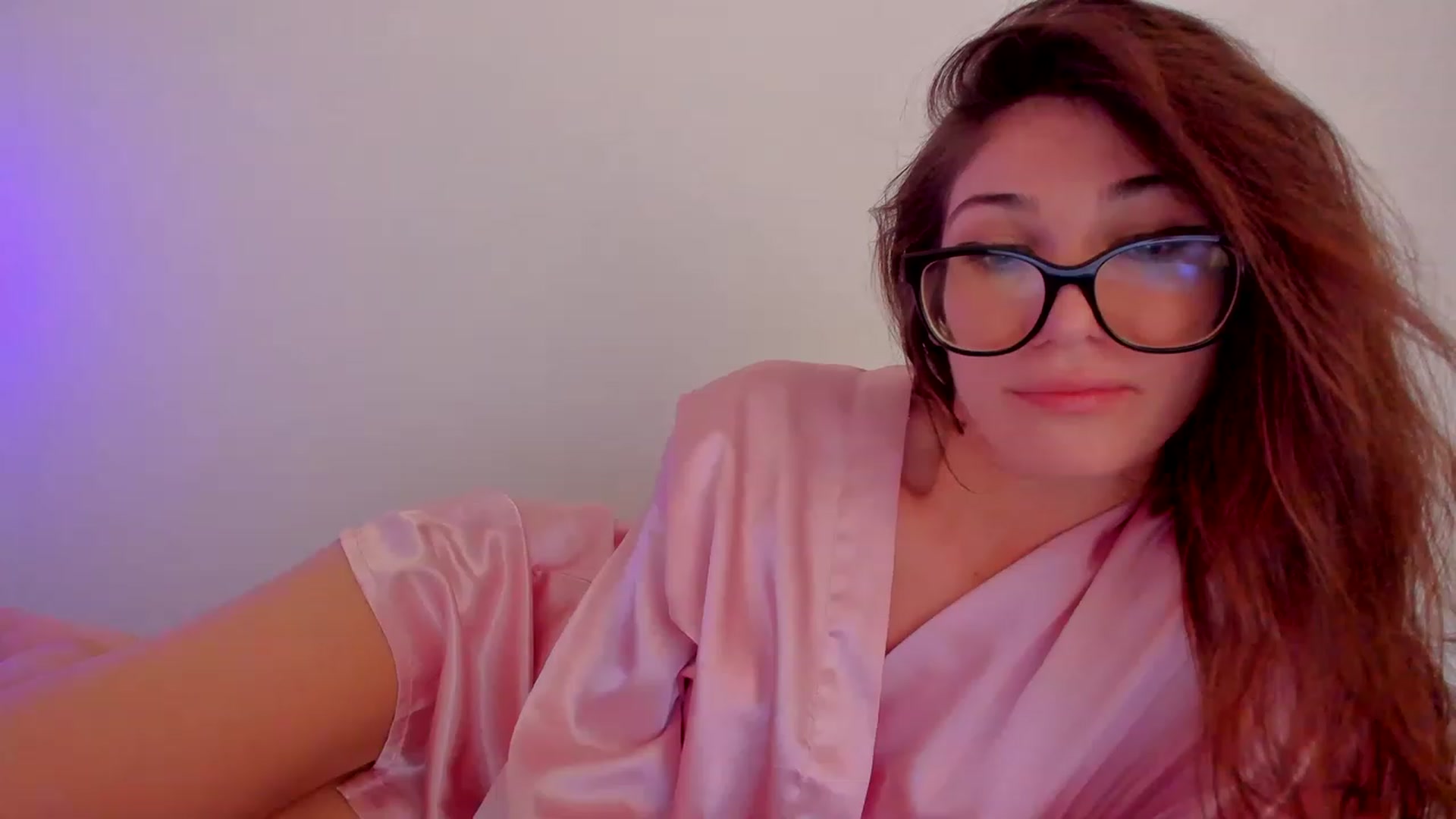 Gallery image thumbnail from llamatell's myfreecams stream on, 08/18/2023, 08:23 image 19 of 20