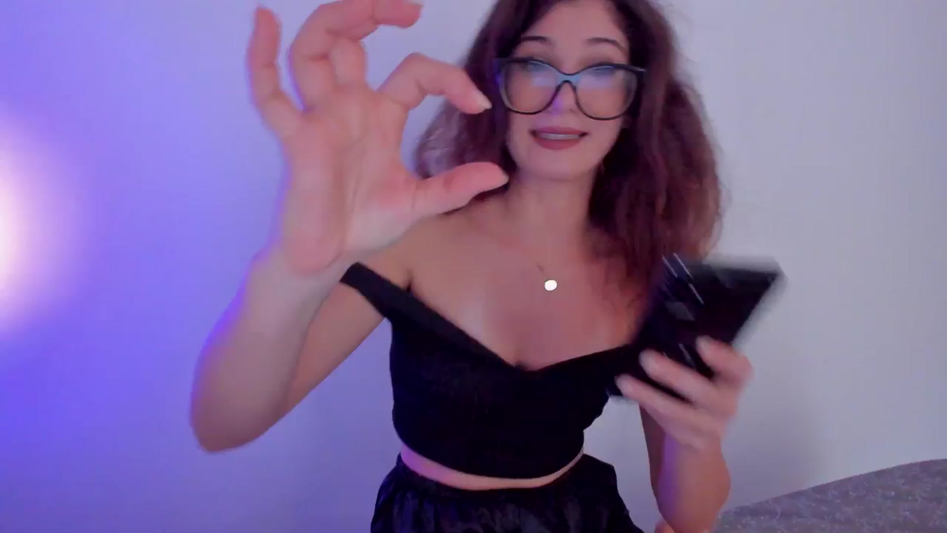 Gallery image thumbnail from llamatell's myfreecams stream on, 08/21/2023, 07:47 image 1 of 20
