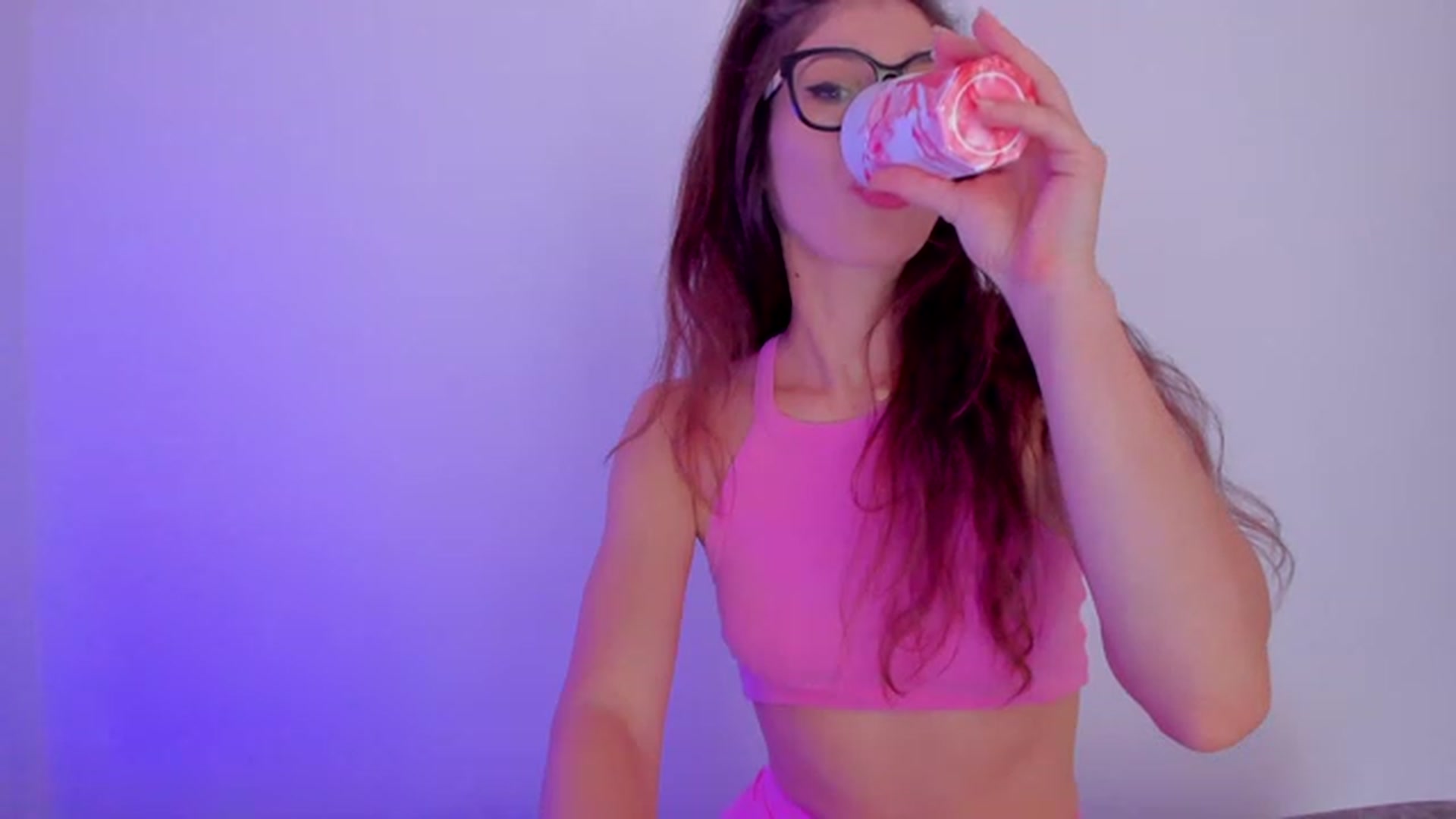 Gallery image thumbnail from llamatell's myfreecams stream on, 08/28/2023, 08:13 image 19 of 20