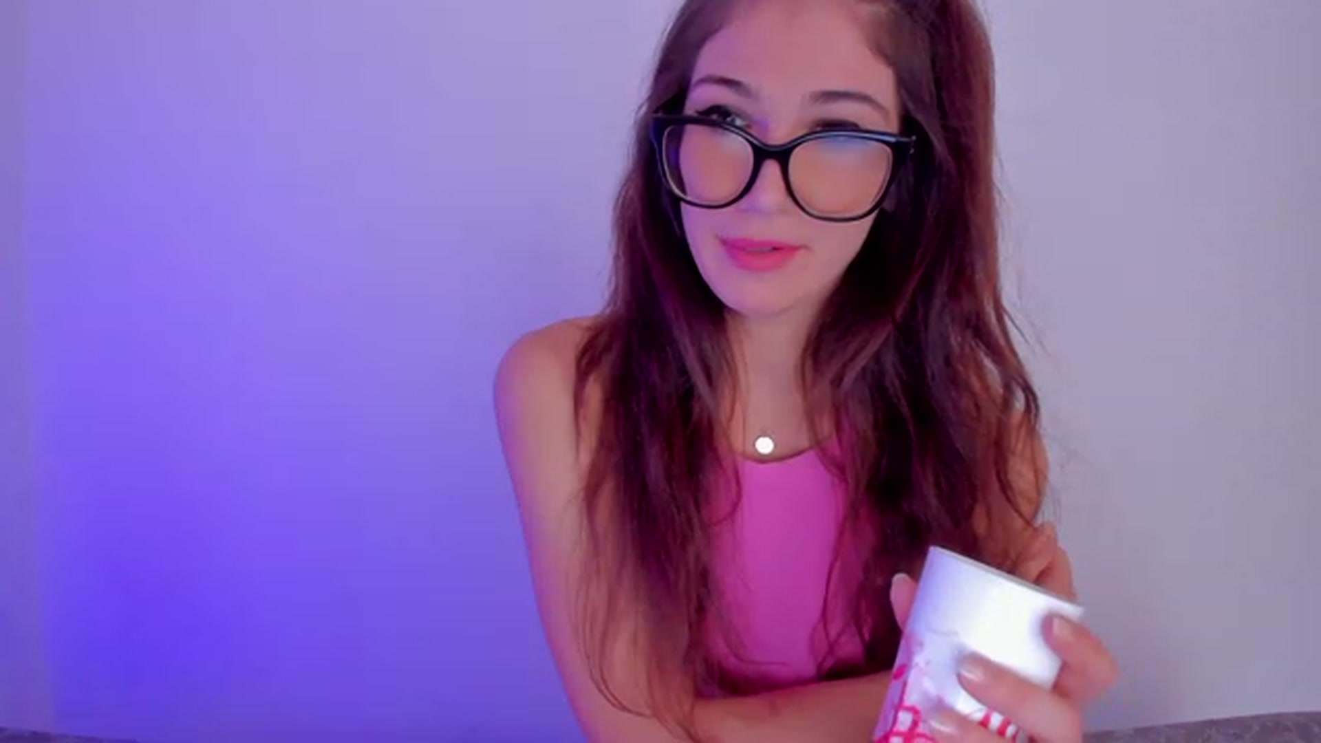 Gallery image thumbnail from llamatell's myfreecams stream on, 08/28/2023, 08:13 image 14 of 20