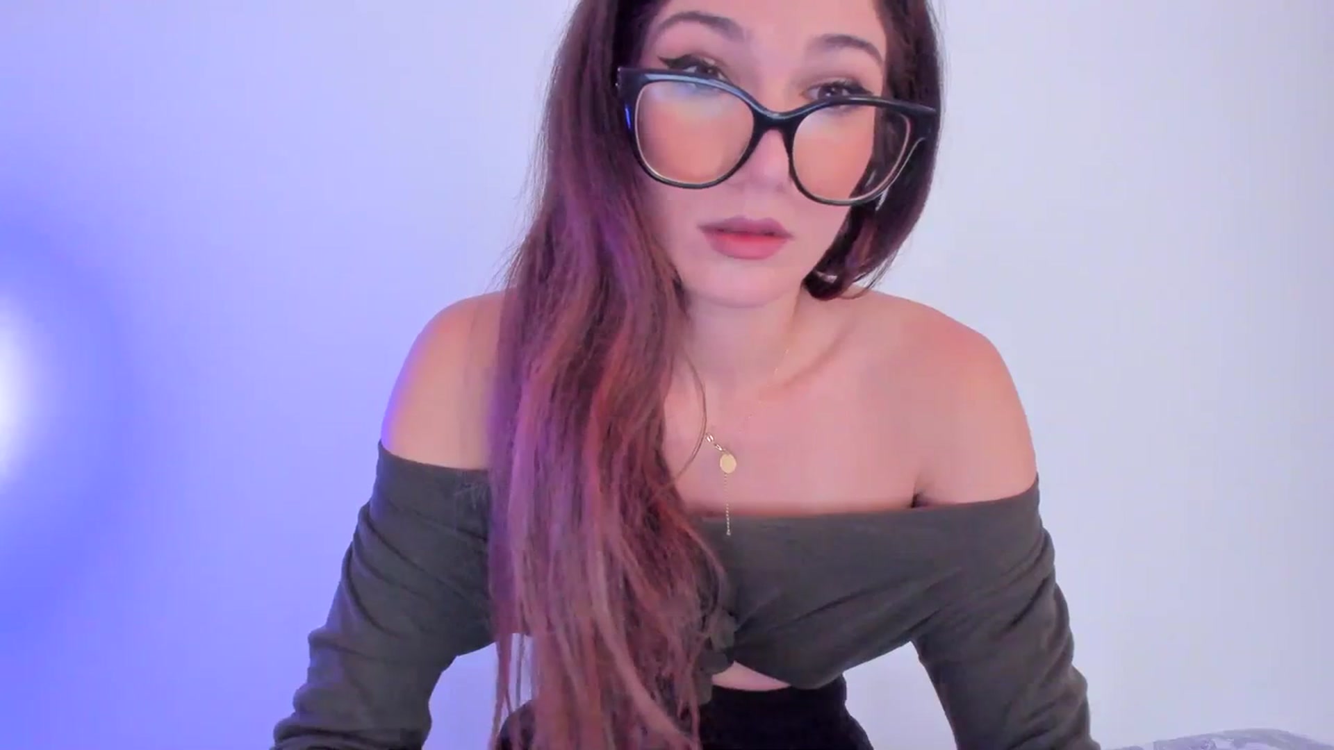 Gallery image thumbnail from llamatell's myfreecams stream on, 10/02/2023, 08:08 image 2 of 20