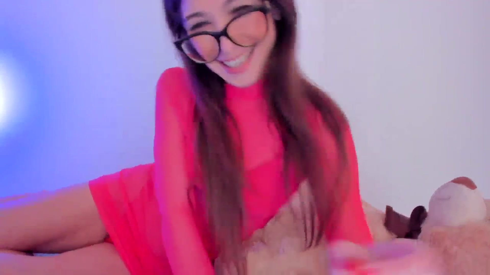 Gallery image thumbnail from llamatell's myfreecams stream on, 10/05/2023, 08:05 image 9 of 20