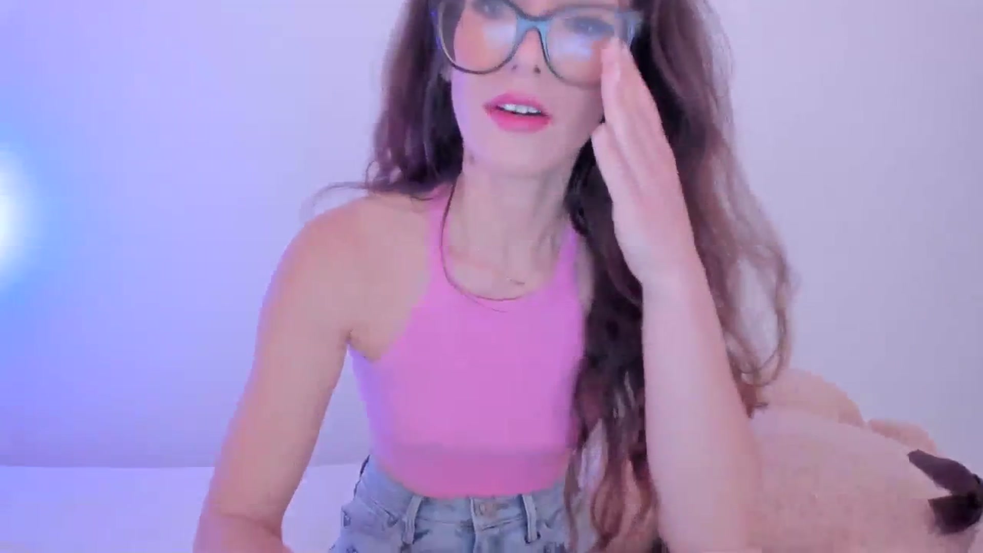 Gallery image thumbnail from llamatell's myfreecams stream on, 10/27/2023, 08:46 image 4 of 20