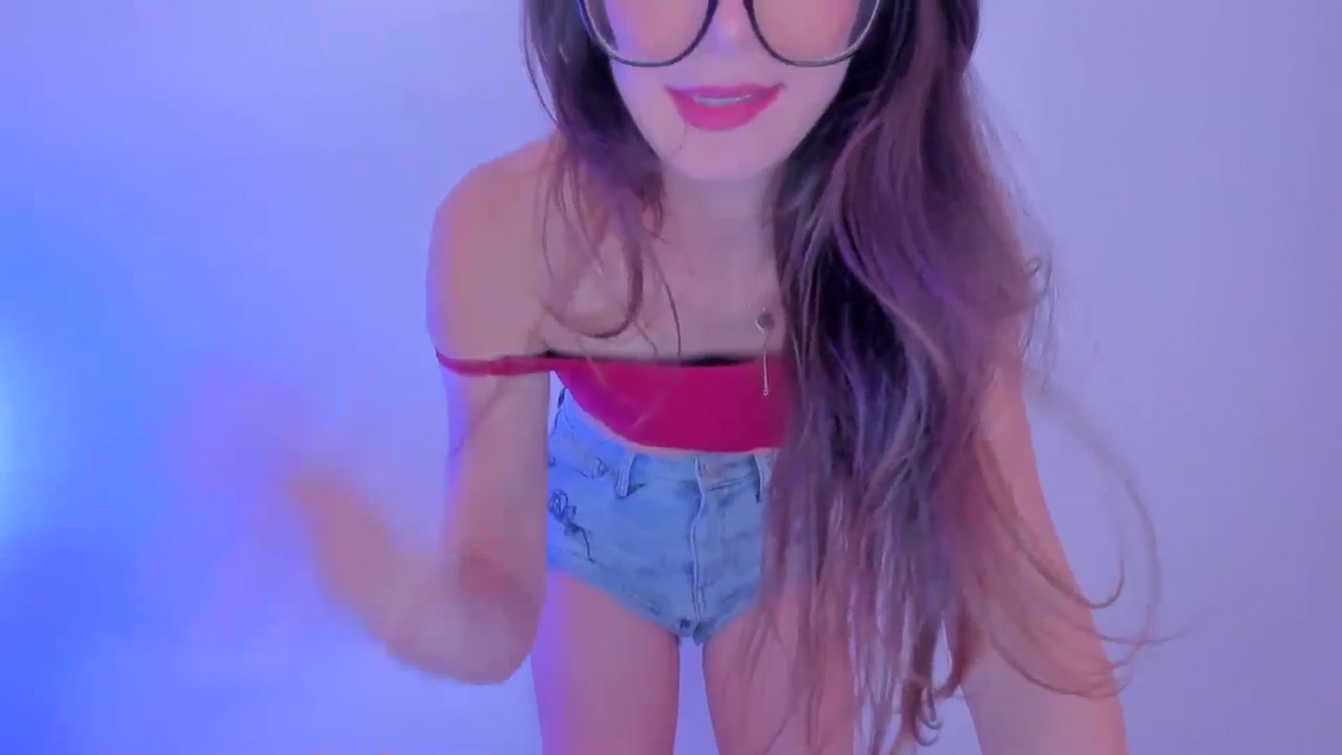 Gallery image thumbnail from llamatell's myfreecams stream on, 10/30/2023, 18:14 image 6 of 20