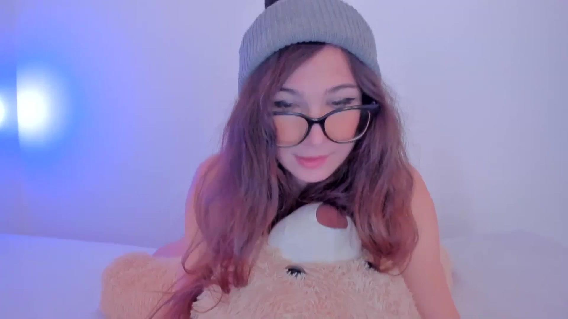 Gallery image thumbnail from llamatell's myfreecams stream on, 11/04/2023, 09:56 image 10 of 20