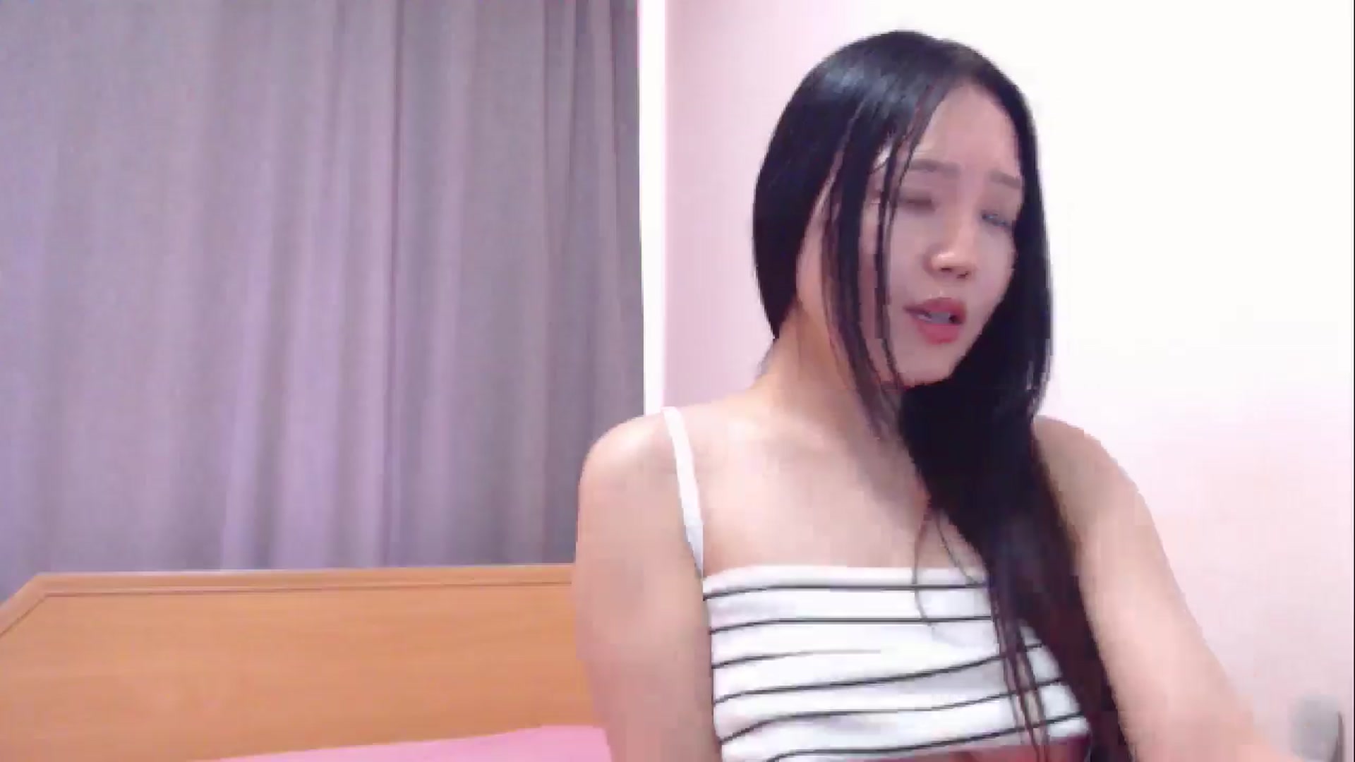 Gallery image thumbnail from lolaaasaur's myfreecams stream on, 06/03/2025, 05:53 image 8 of 20