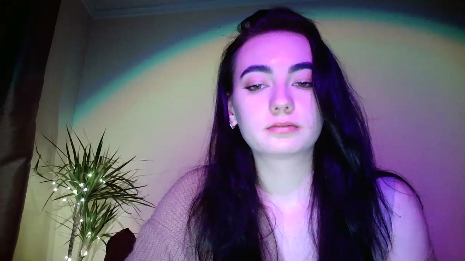Gallery image thumbnail from lolly_hollyy's myfreecams stream on, 12/01/2022, 16:18 image 13 of 20