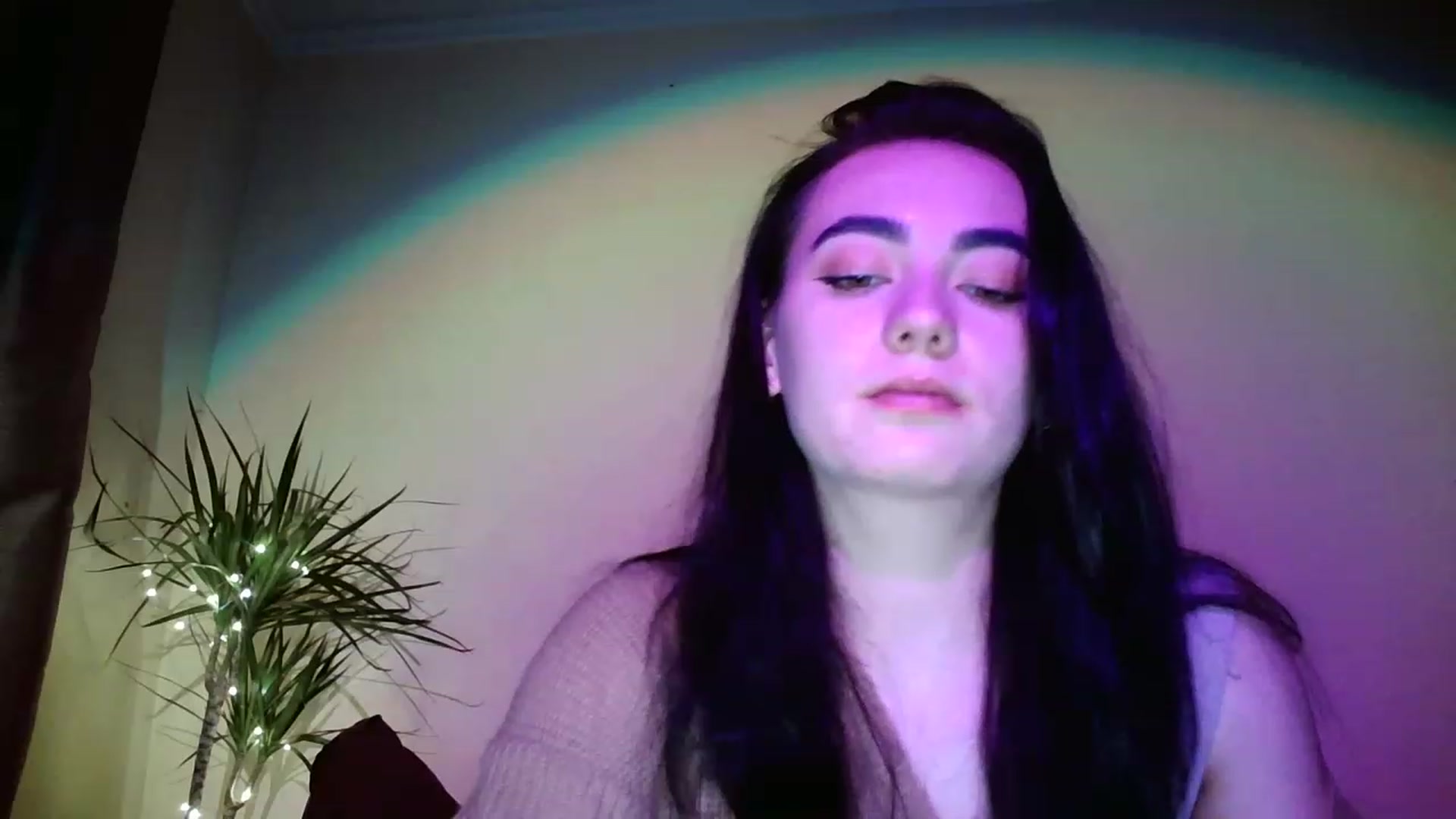 Gallery image thumbnail from lolly_hollyy's myfreecams stream on, 12/01/2022, 16:18 image 15 of 20