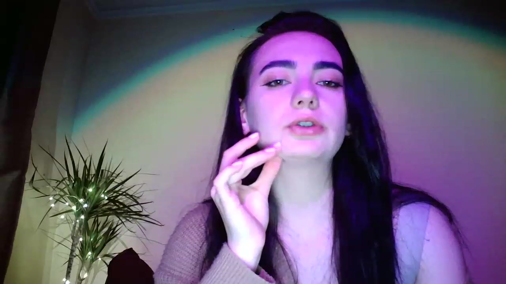 Gallery image thumbnail from lolly_hollyy's myfreecams stream on, 12/01/2022, 16:18 image 14 of 20