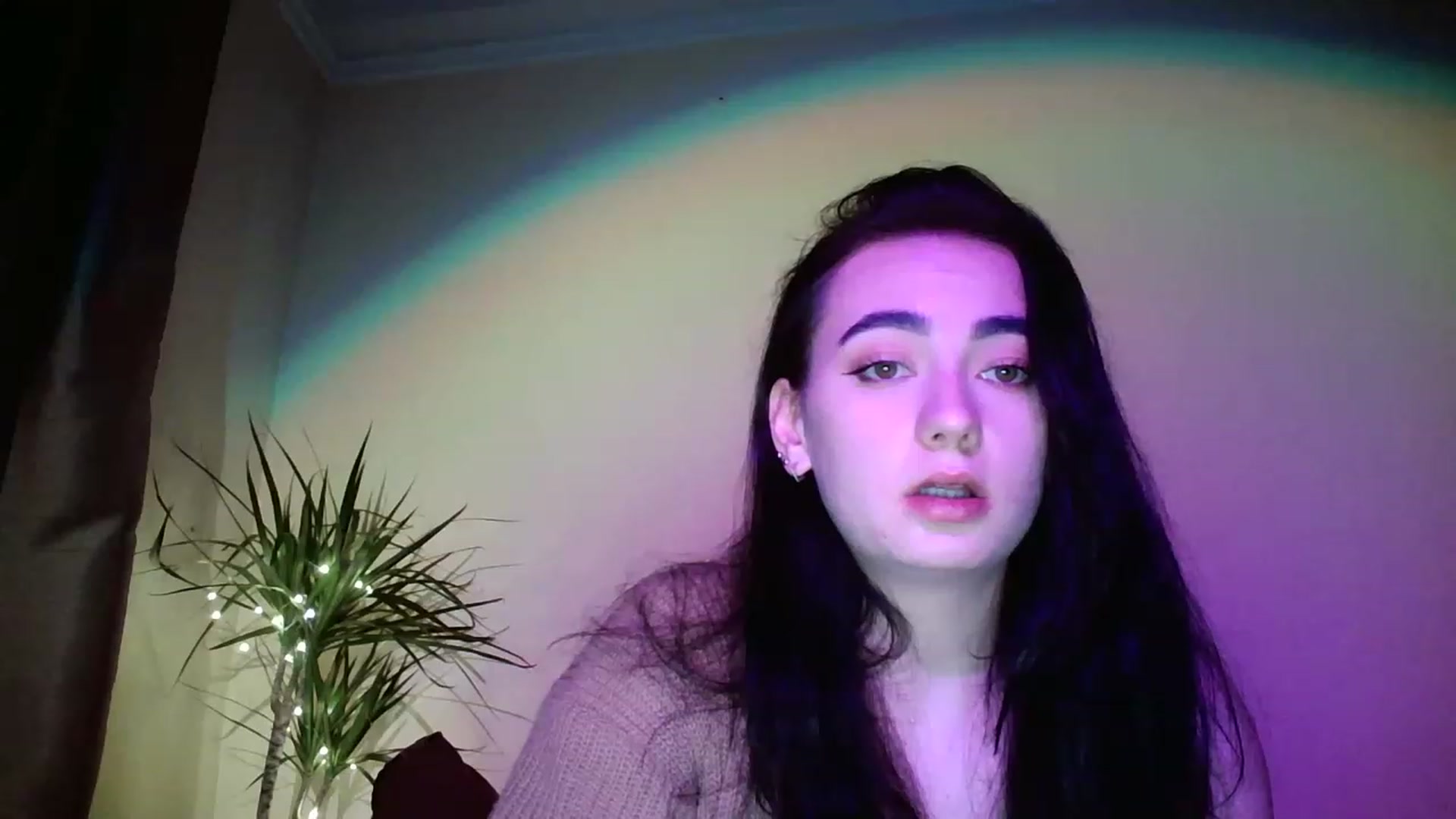 Gallery image thumbnail from lolly_hollyy's myfreecams stream on, 12/01/2022, 16:18 image 20 of 20