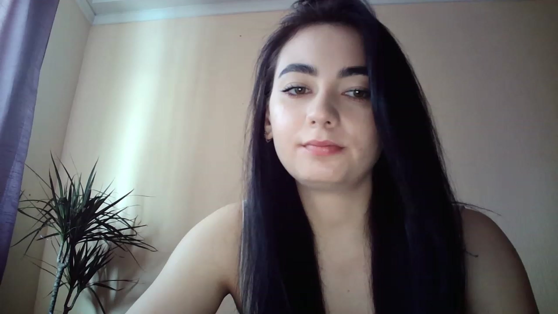 Gallery image thumbnail from lolly_hollyy's myfreecams stream on, 12/02/2022, 09:39 image 19 of 20