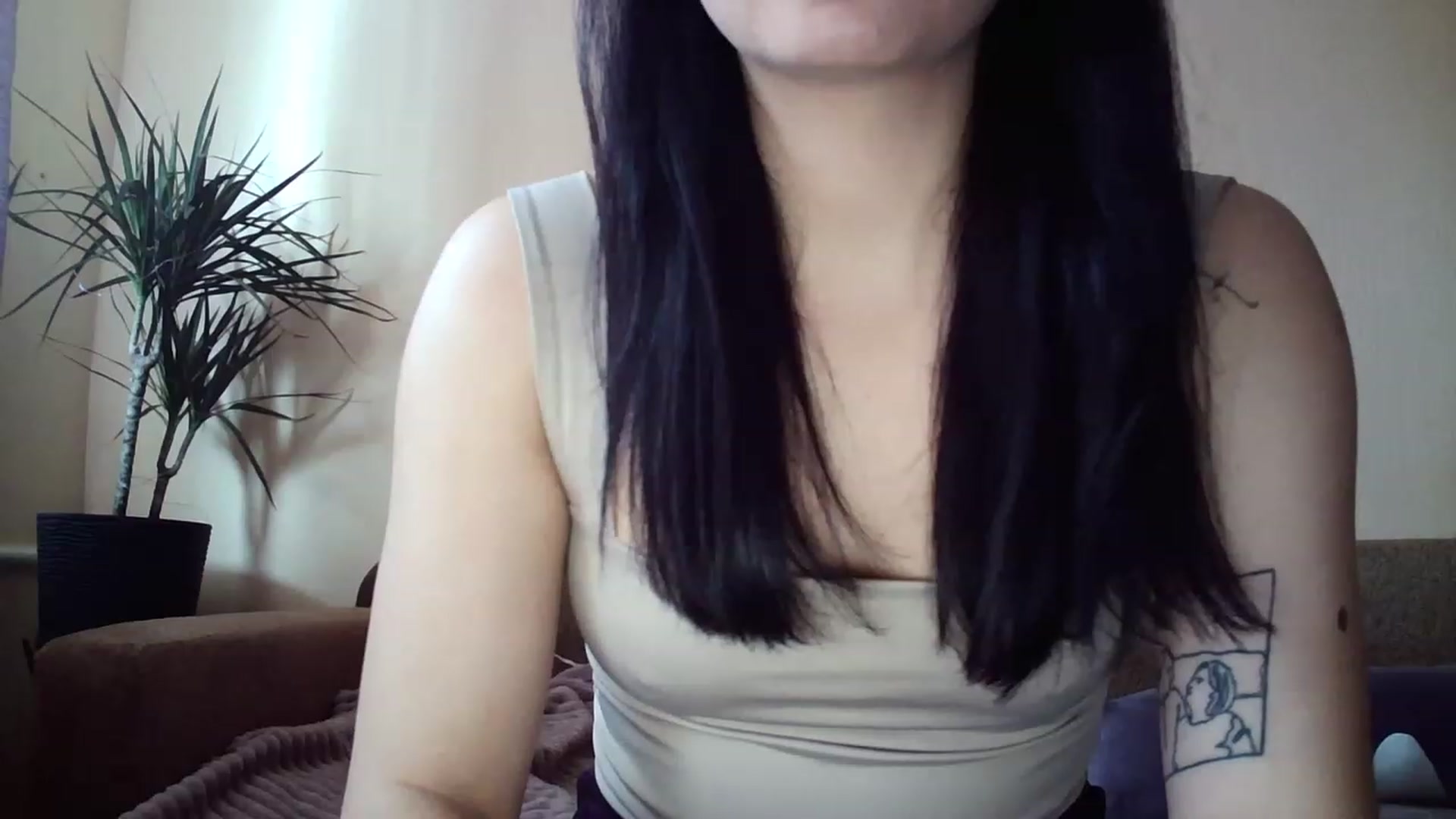 Gallery image thumbnail from lolly_hollyy's myfreecams stream on, 12/02/2022, 09:39 image 6 of 20