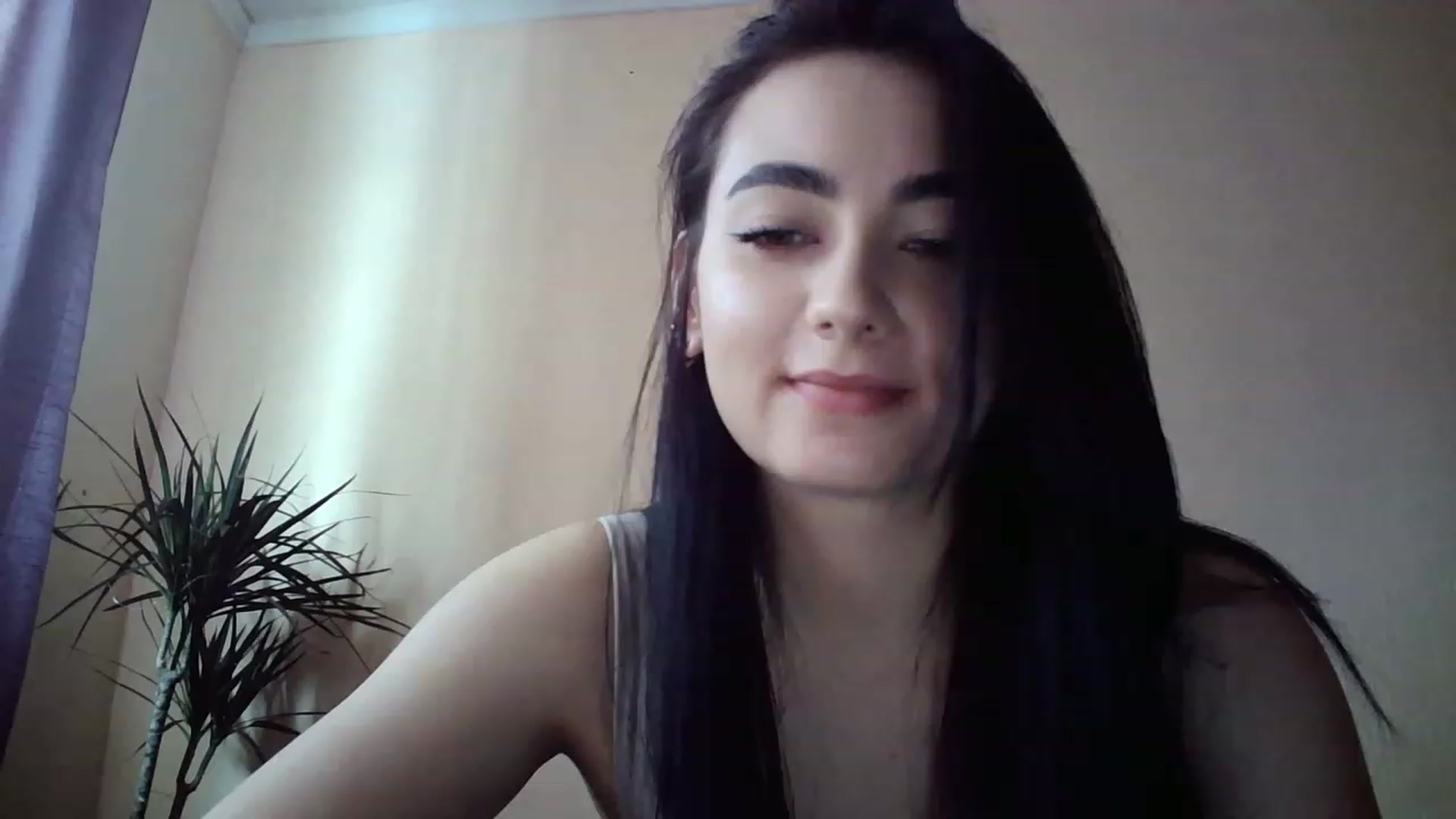 Gallery image thumbnail from lolly_hollyy's myfreecams stream on, 12/02/2022, 10:50 image 10 of 20