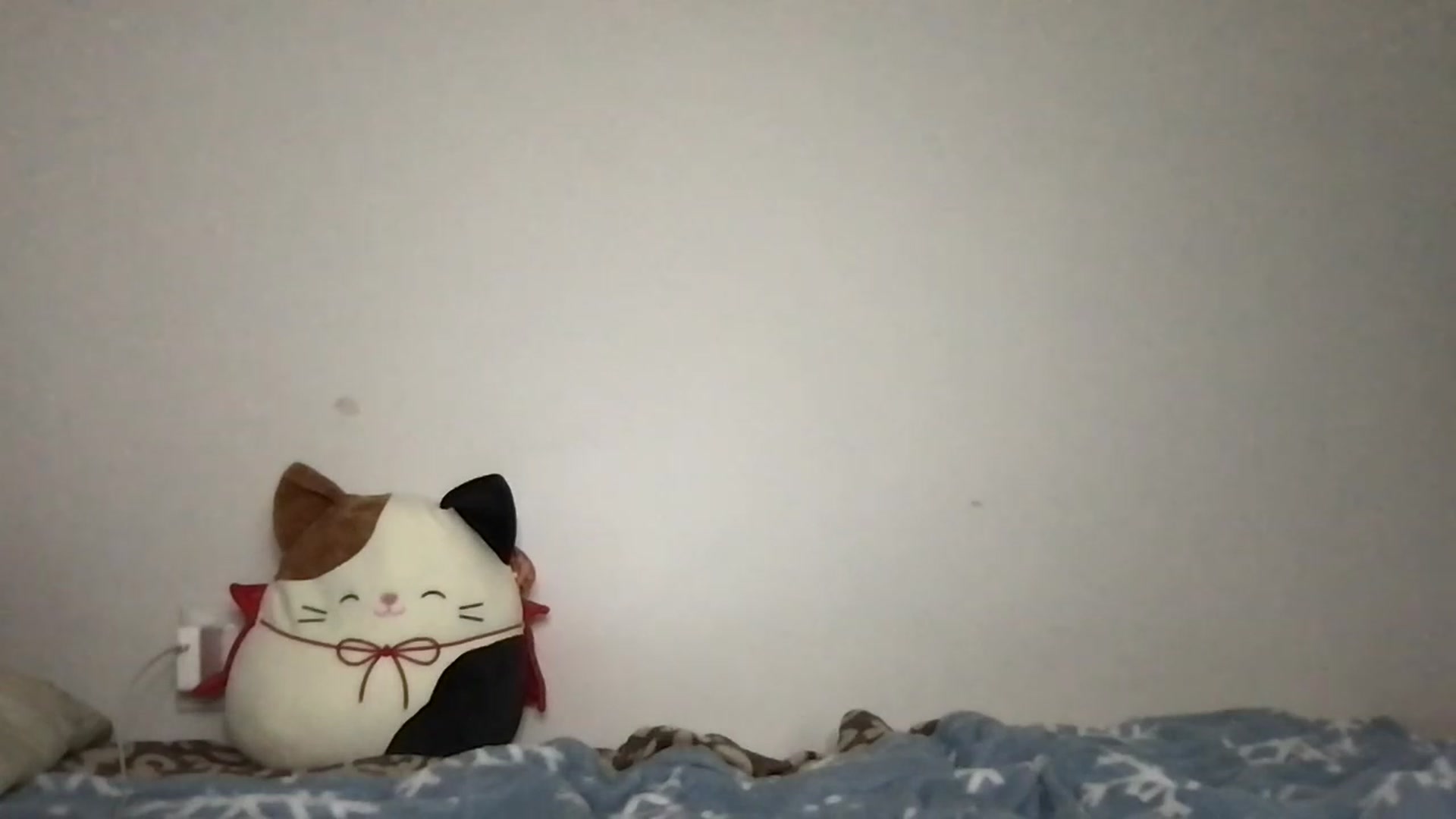 Gallery image thumbnail from lolypopbubble's myfreecams stream on, 12/12/2022, 18:22 image 18 of 20