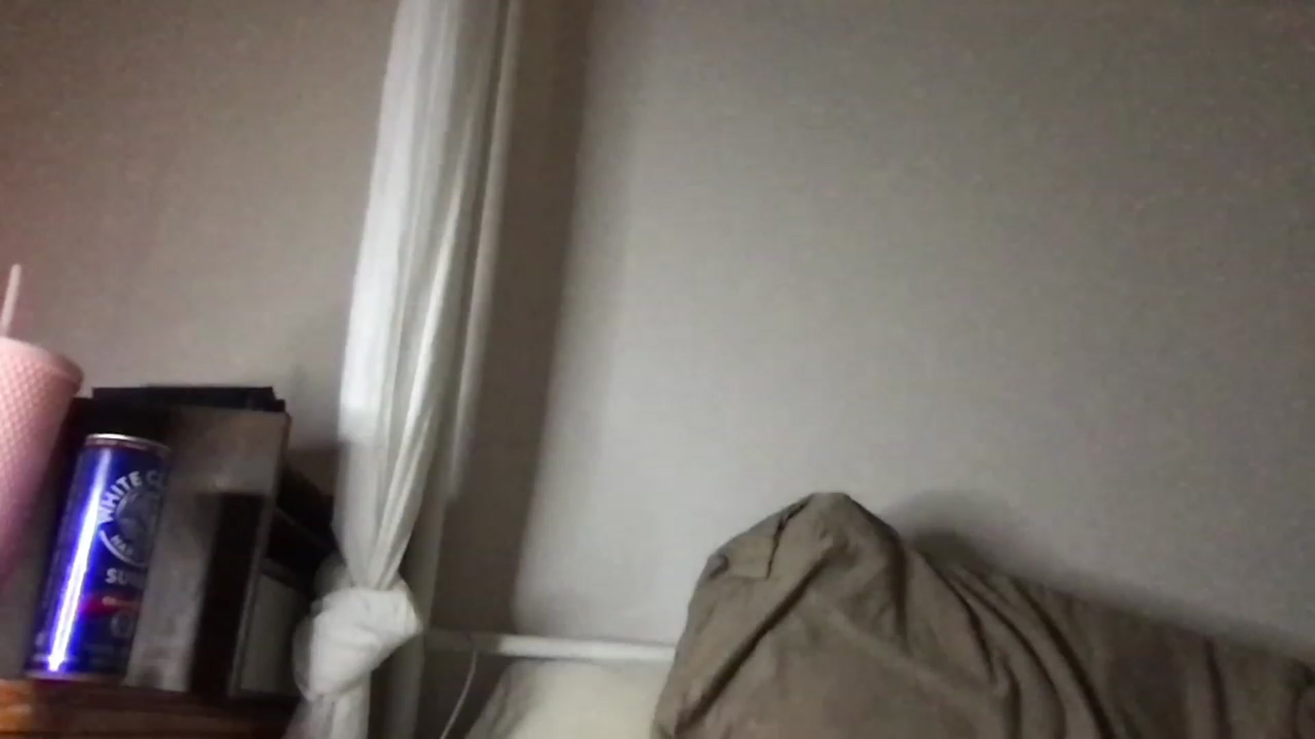 Gallery image thumbnail from lolypopbubble's myfreecams stream on, 01/28/2023, 03:59 image 16 of 20