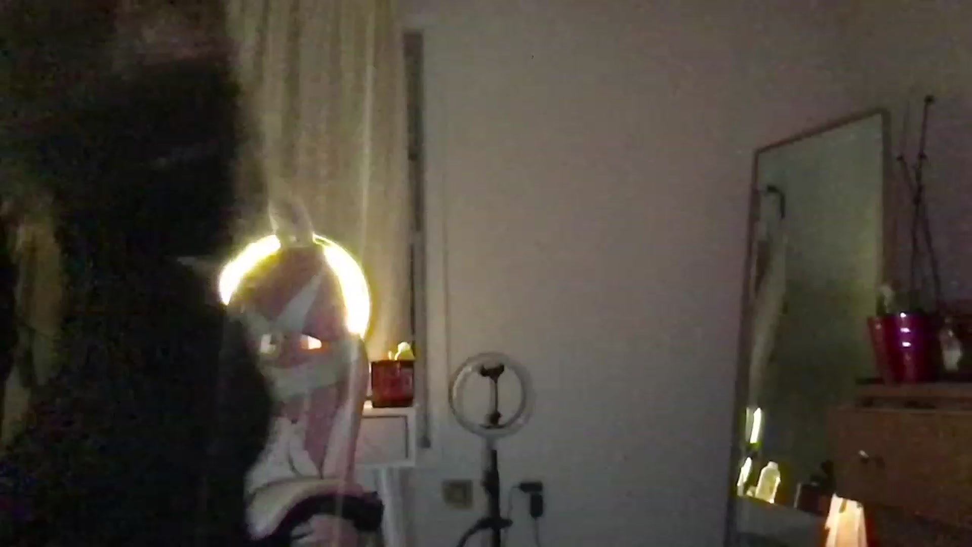 Gallery image thumbnail from lolypopbubble's myfreecams stream on, 01/28/2023, 03:59 image 14 of 20
