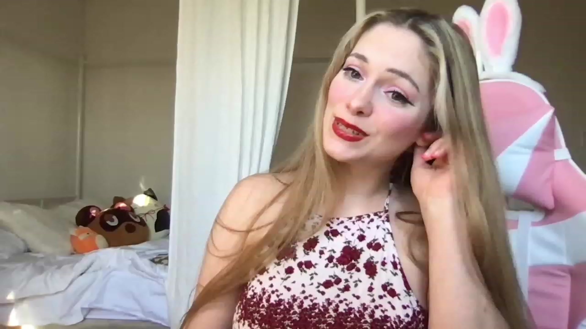 Gallery image thumbnail from lolypopbubble's myfreecams stream on, 02/10/2023, 21:08 image 4 of 20