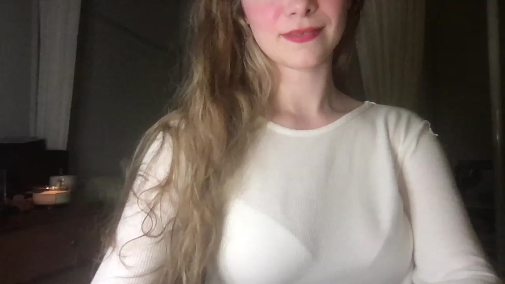 Gallery image thumbnail from lolypopbubble's myfreecams stream on, 02/26/2023, 03:51 image 17 of 20