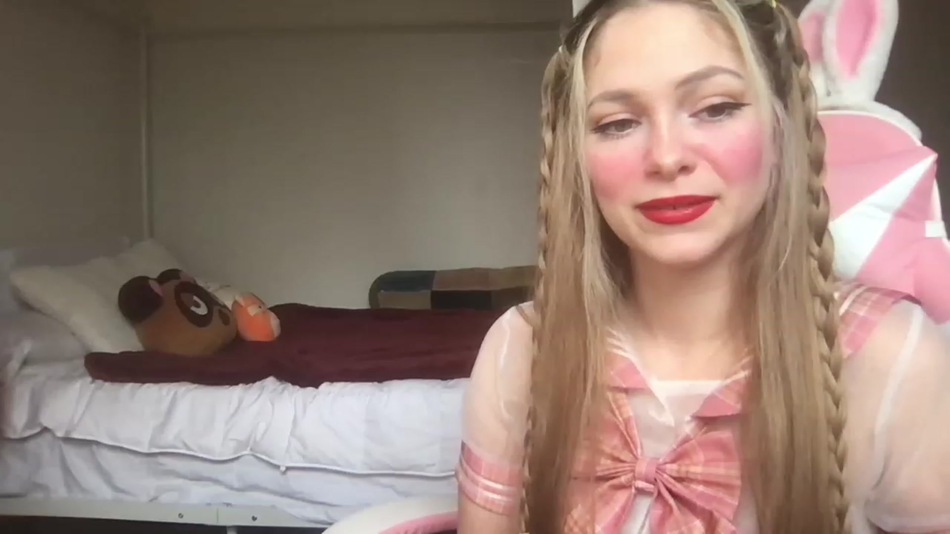Gallery image thumbnail from lolypopbubble's myfreecams stream on, 03/02/2023, 14:57 image 18 of 20