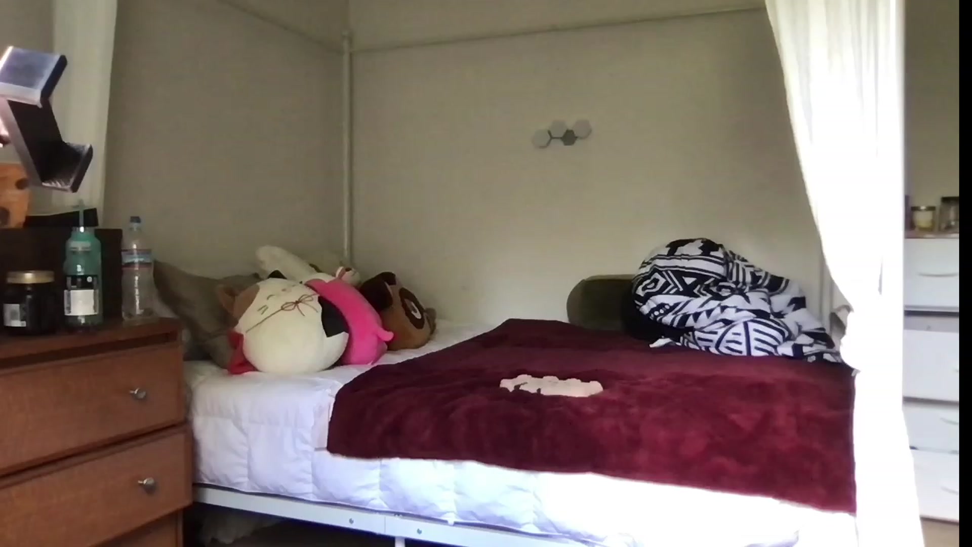 Gallery image thumbnail from lolypopbubble's myfreecams stream on, 07/30/2023, 19:16 image 16 of 20