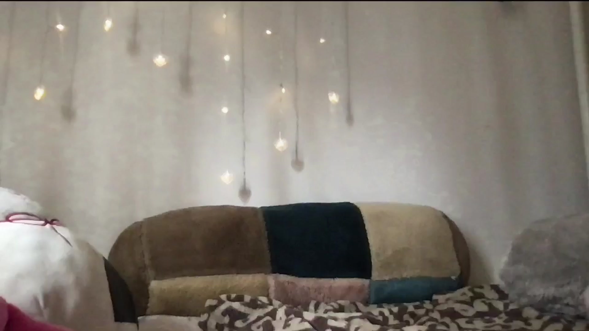 Gallery image thumbnail from lolypopbubble's myfreecams stream on, 03/28/2024, 20:11 image 11 of 20
