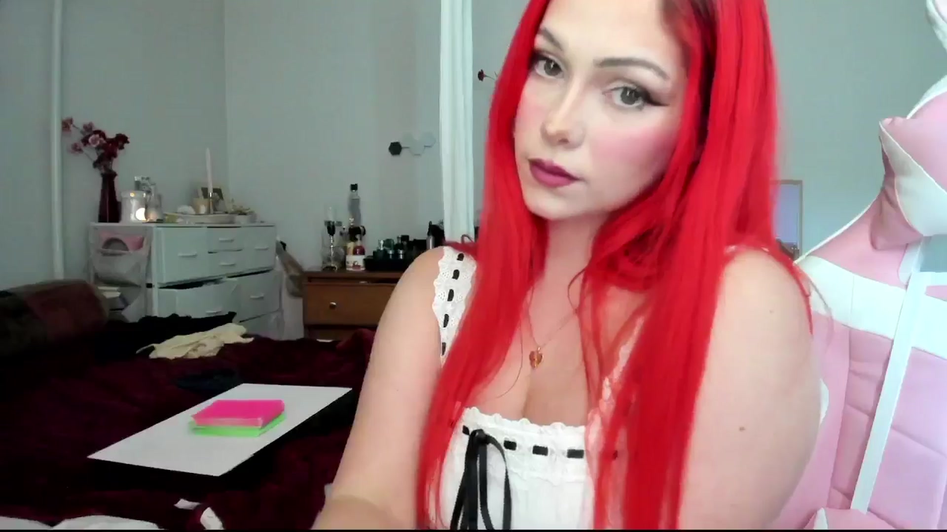 Gallery image thumbnail from lolypopbubble's myfreecams stream on, 08/01/2024, 18:18 image 5 of 20