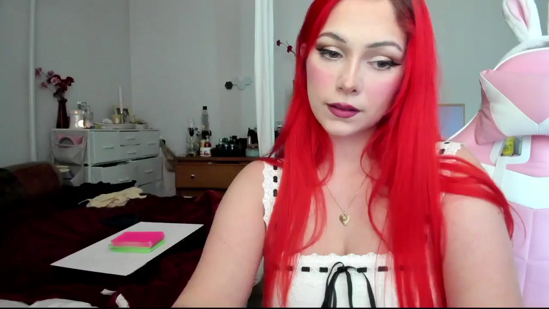 Gallery image thumbnail from lolypopbubble's myfreecams stream on, 08/01/2024, 18:18 image 7 of 20