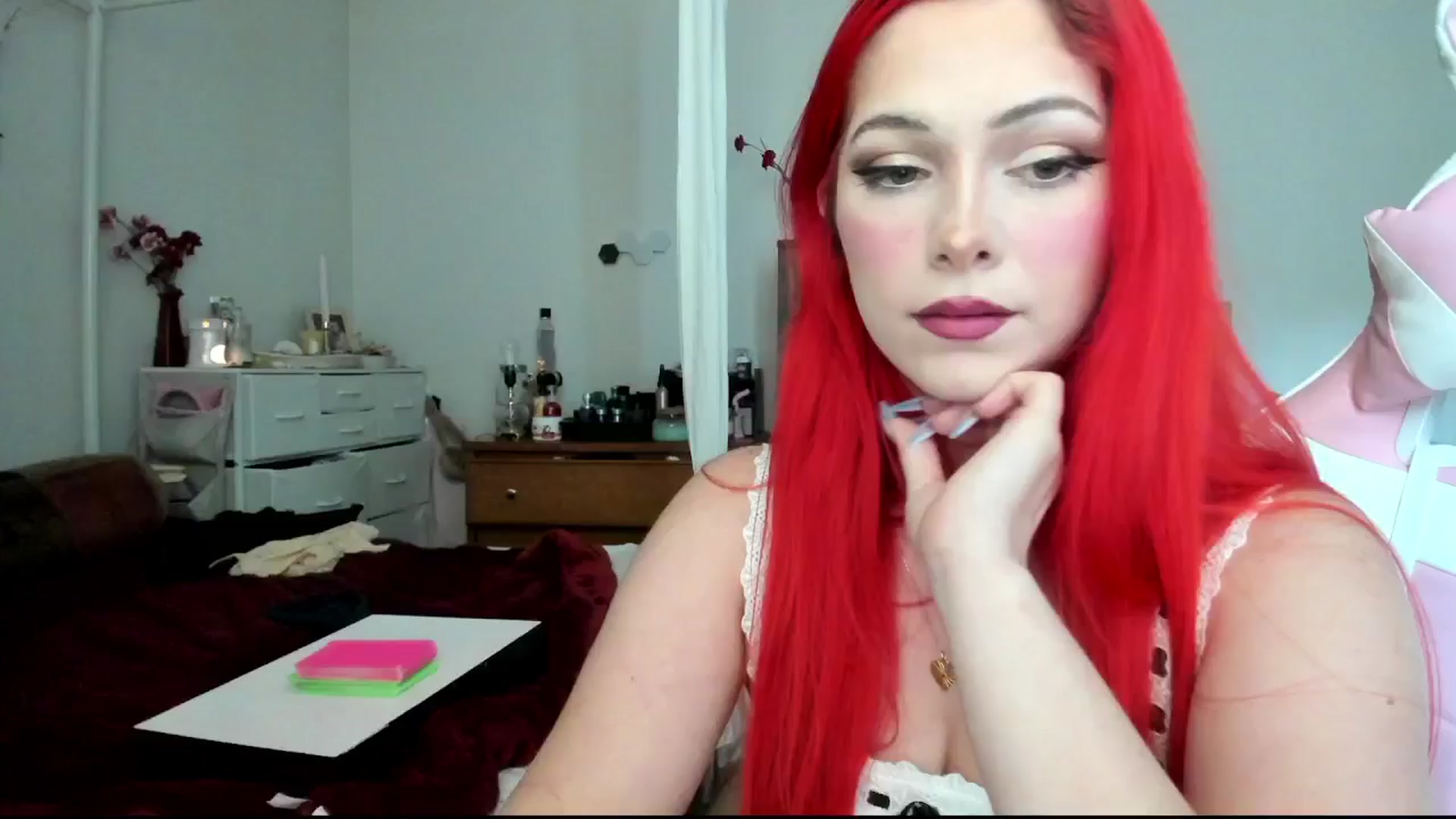 Gallery image thumbnail from lolypopbubble's myfreecams stream on, 08/01/2024, 18:18 image 19 of 20